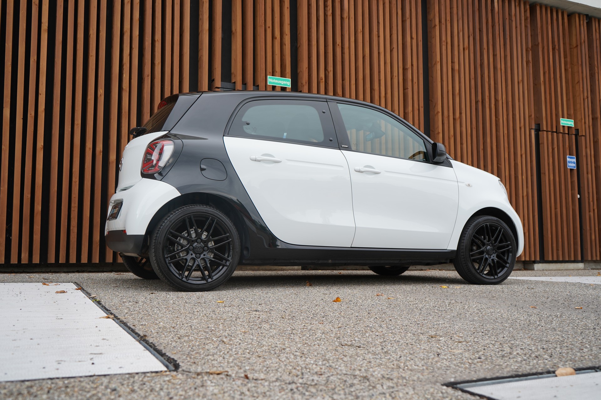 SMART FORFOUR TWINMATIC CITYPASSION BRABUS STYLE TWINMATIC l 90 PS-image-11