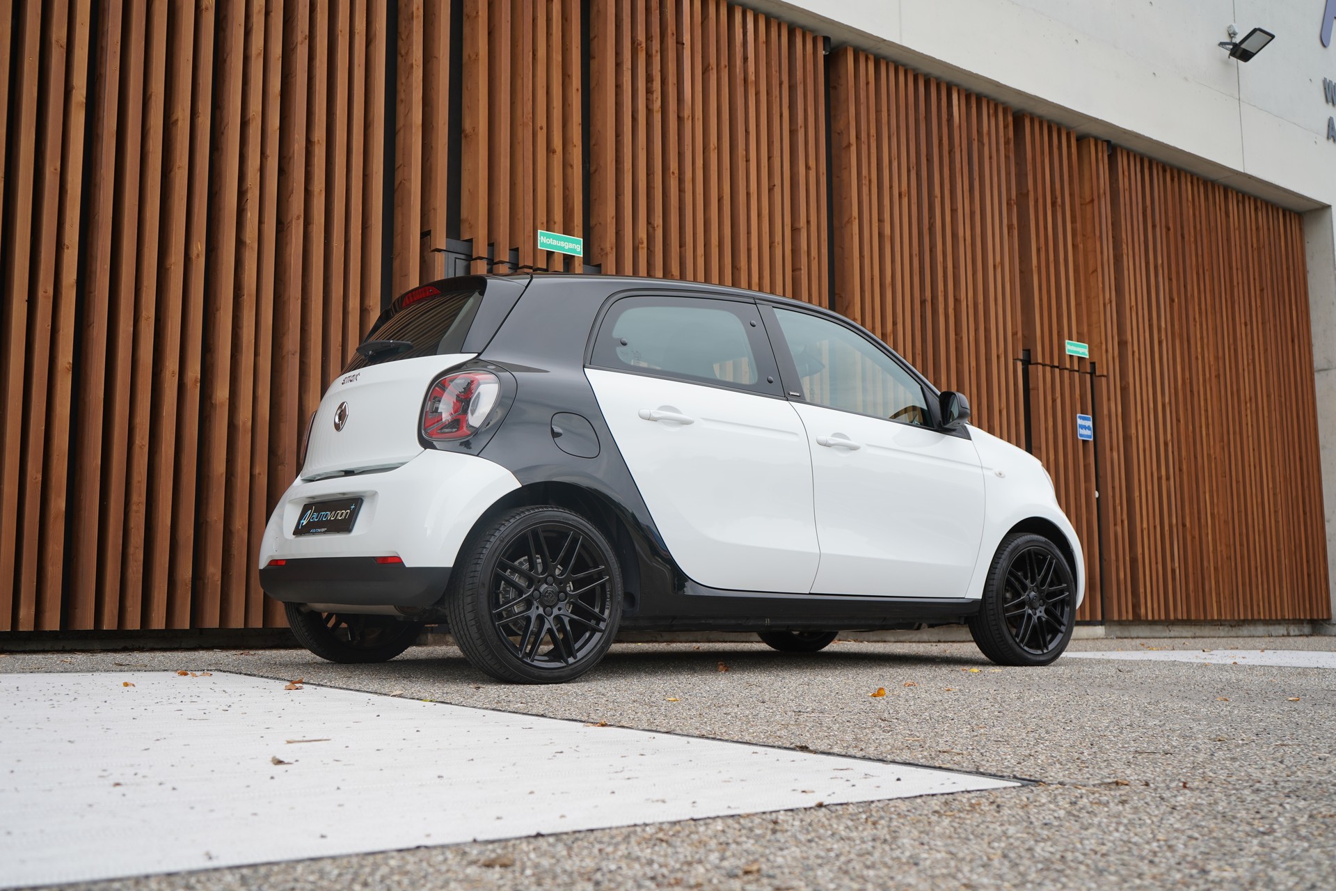 SMART FORFOUR TWINMATIC CITYPASSION BRABUS STYLE TWINMATIC l 90 PS-image-8