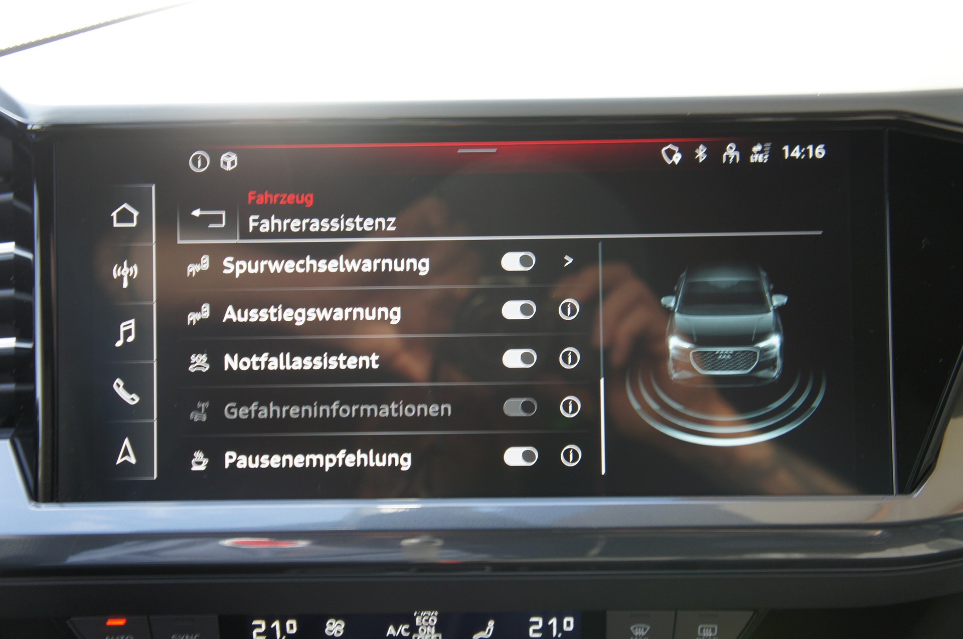 AUDI Q4 Sportback e-tron 50 quattro-image-19