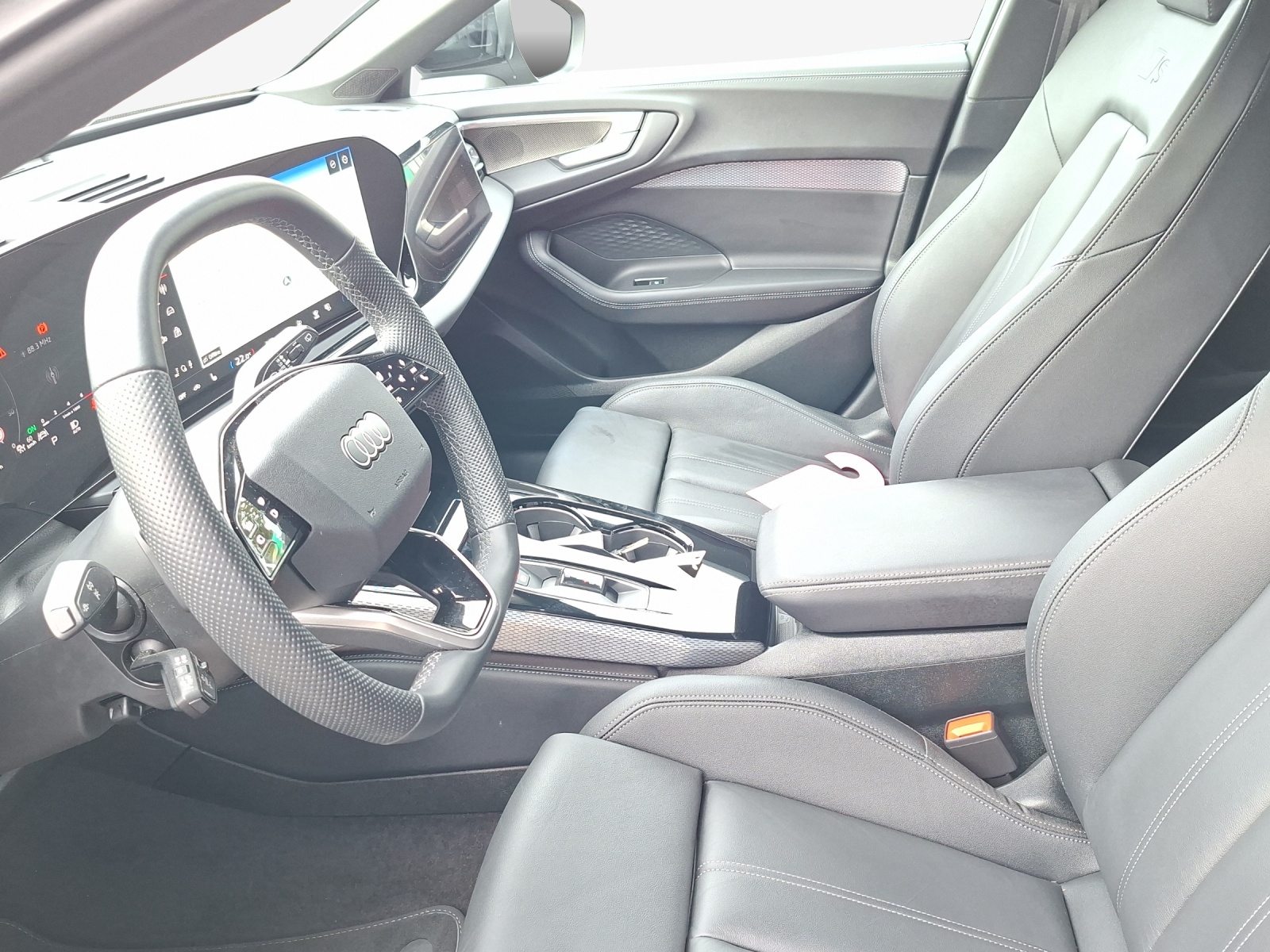 AUDI A5 Avant TFSI quattro 150 kW S tronic-image-7