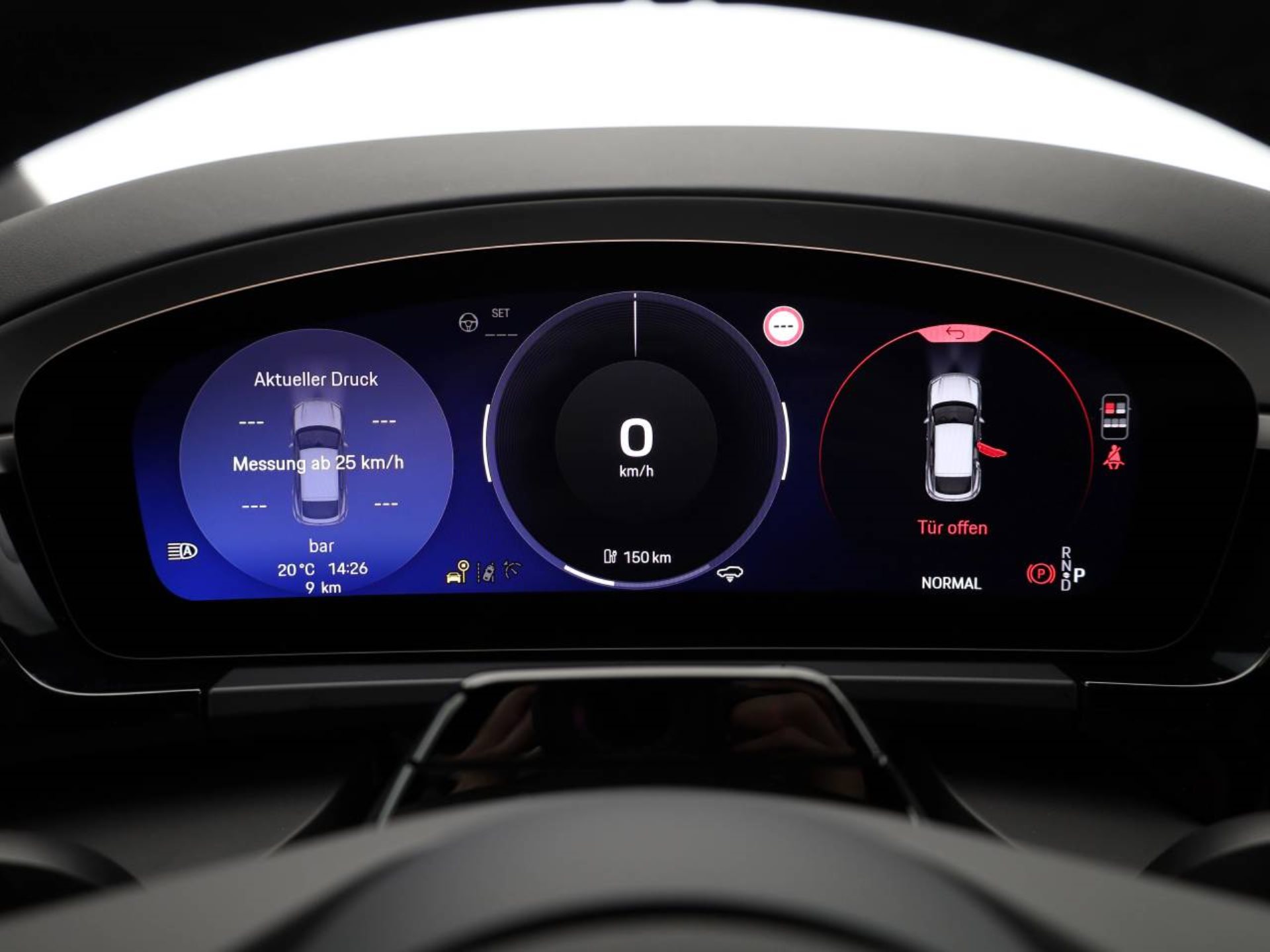 PORSCHE Macan 4-image-10