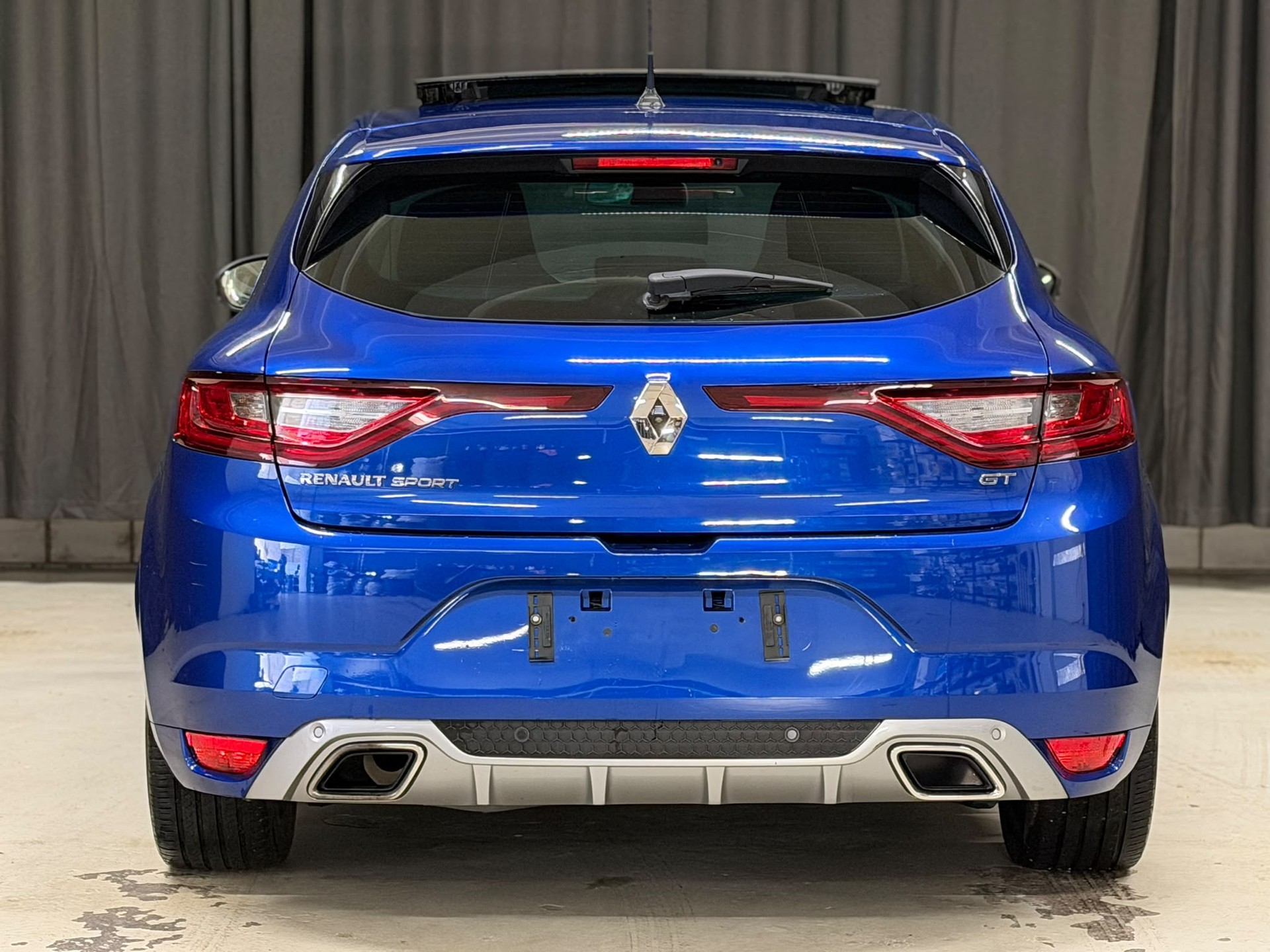 RENAULT Mégane 1.6 16V Turbo GT EDC-image-5