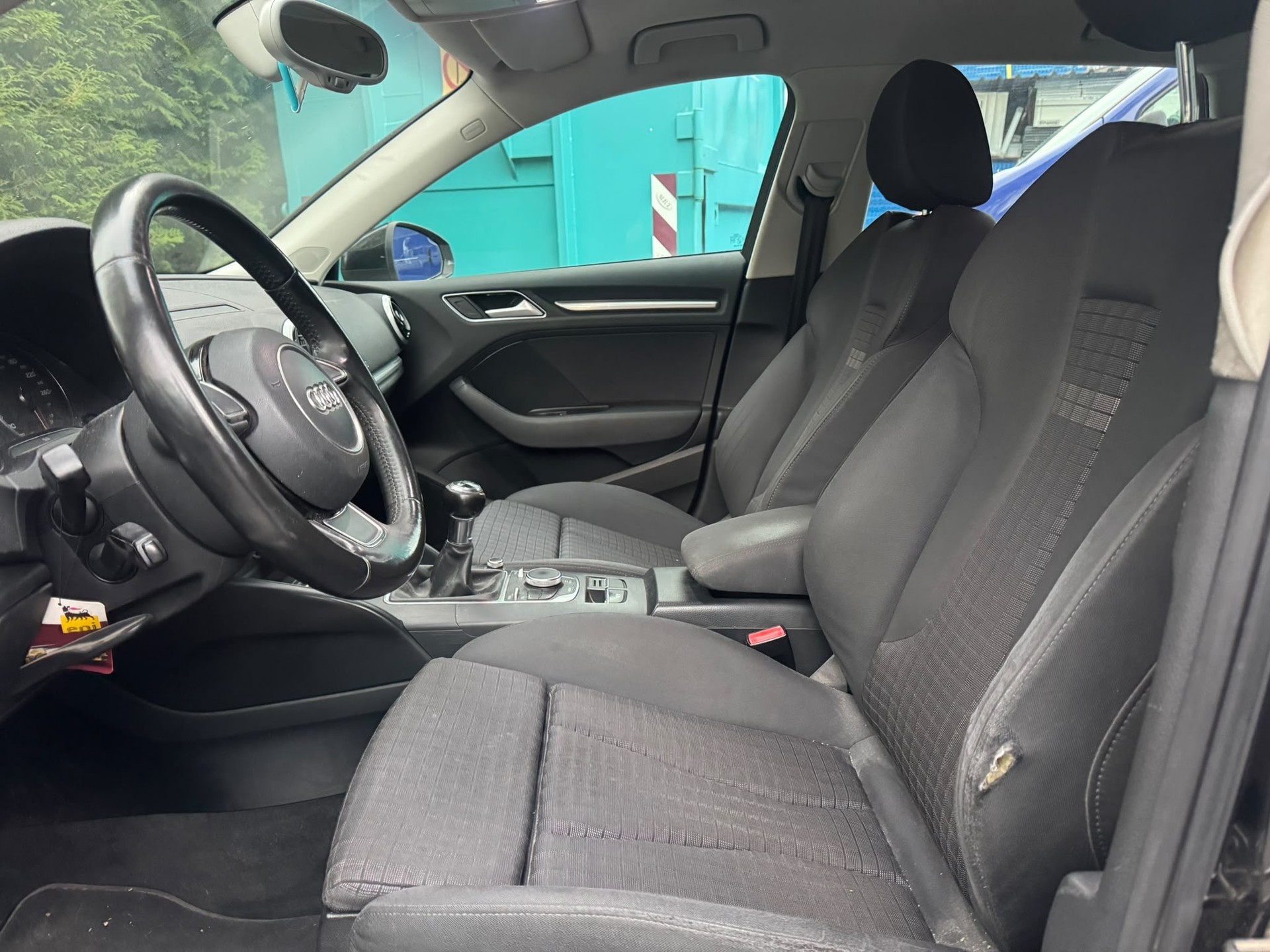AUDI A3 Sportback 2.0 TDI Ambiente quattro-image-11