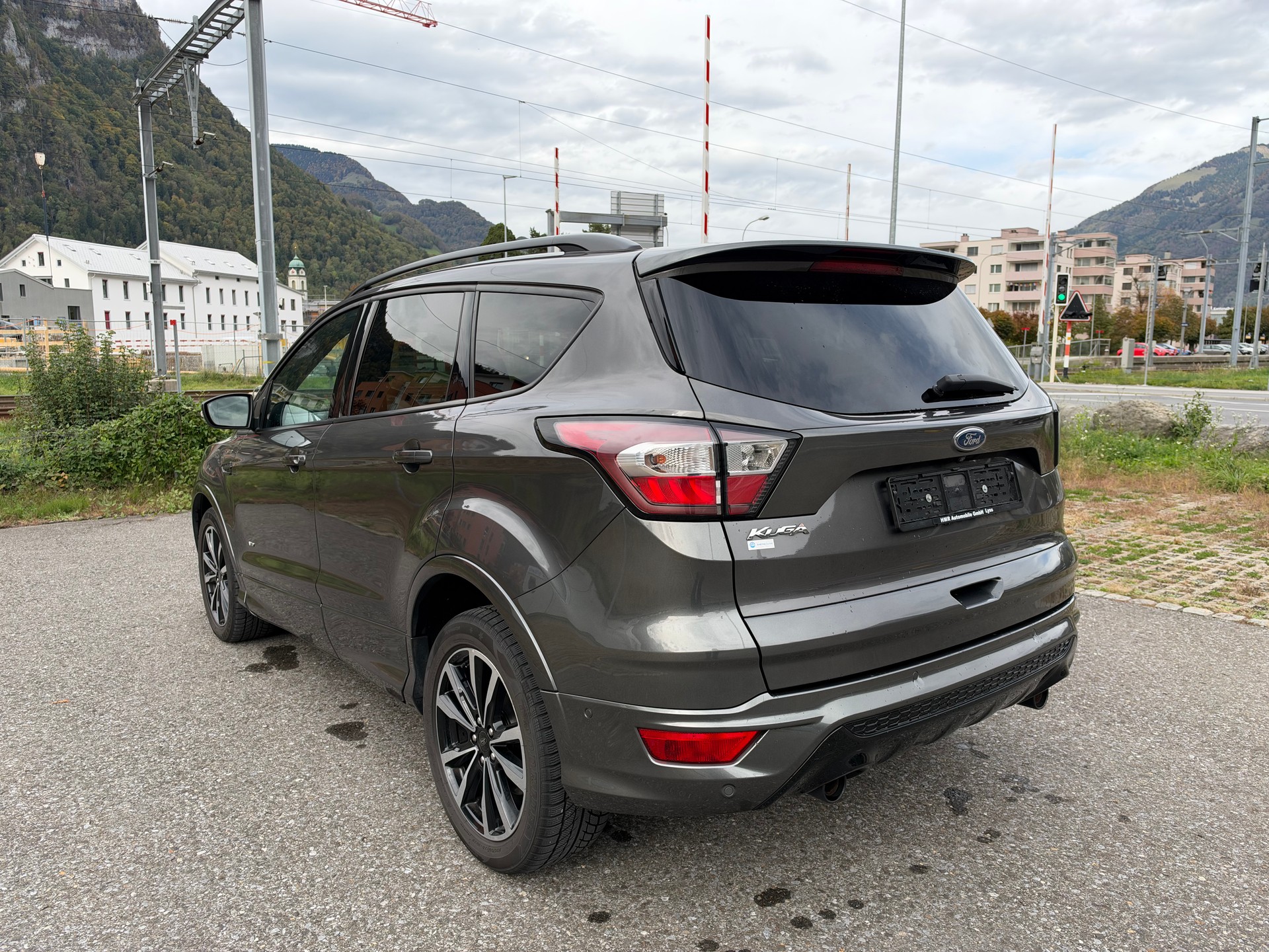 FORD Kuga 2.0 TDCi ST Line High 4WD PowerShift-image-1