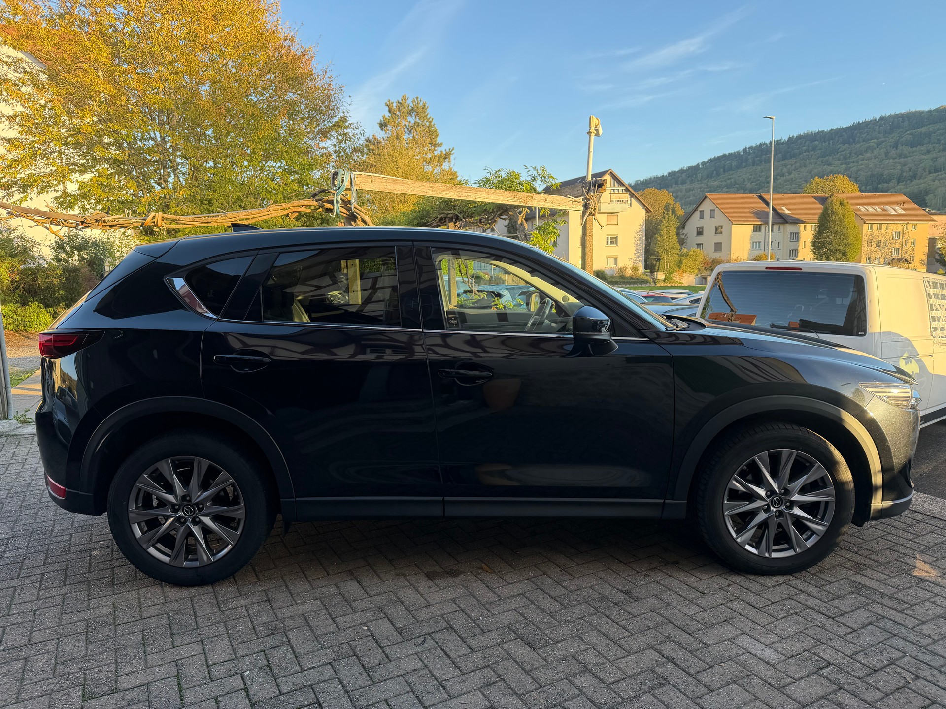 MAZDA CX-5 SKYACTIV-D 184 Revolution AWD Automat-image-4