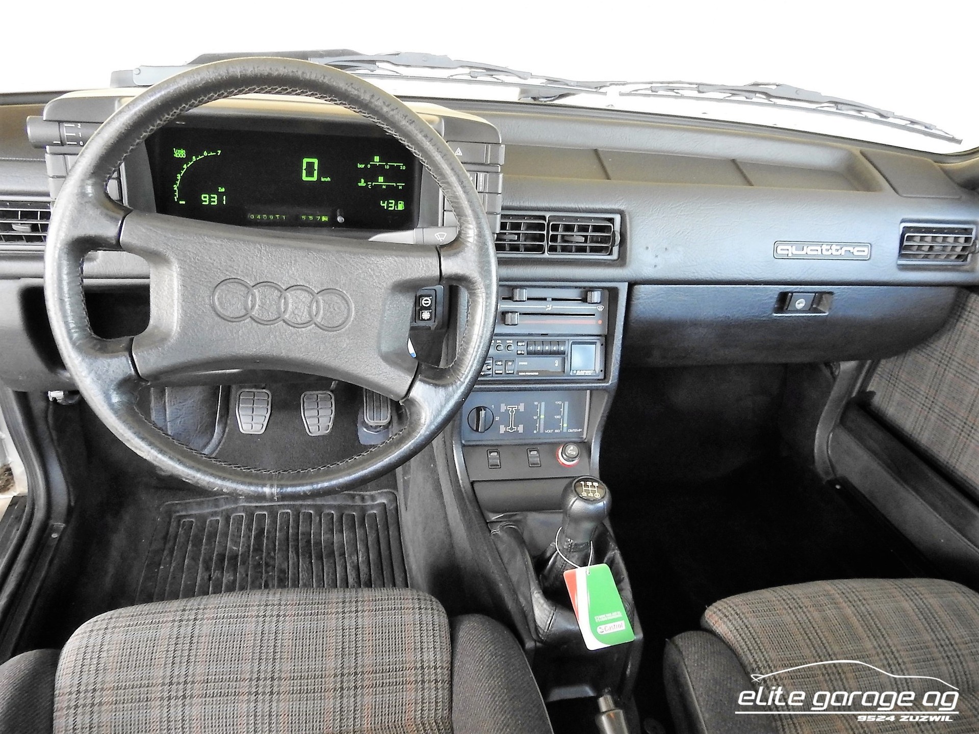 AUDI quattro Turbo-image-5
