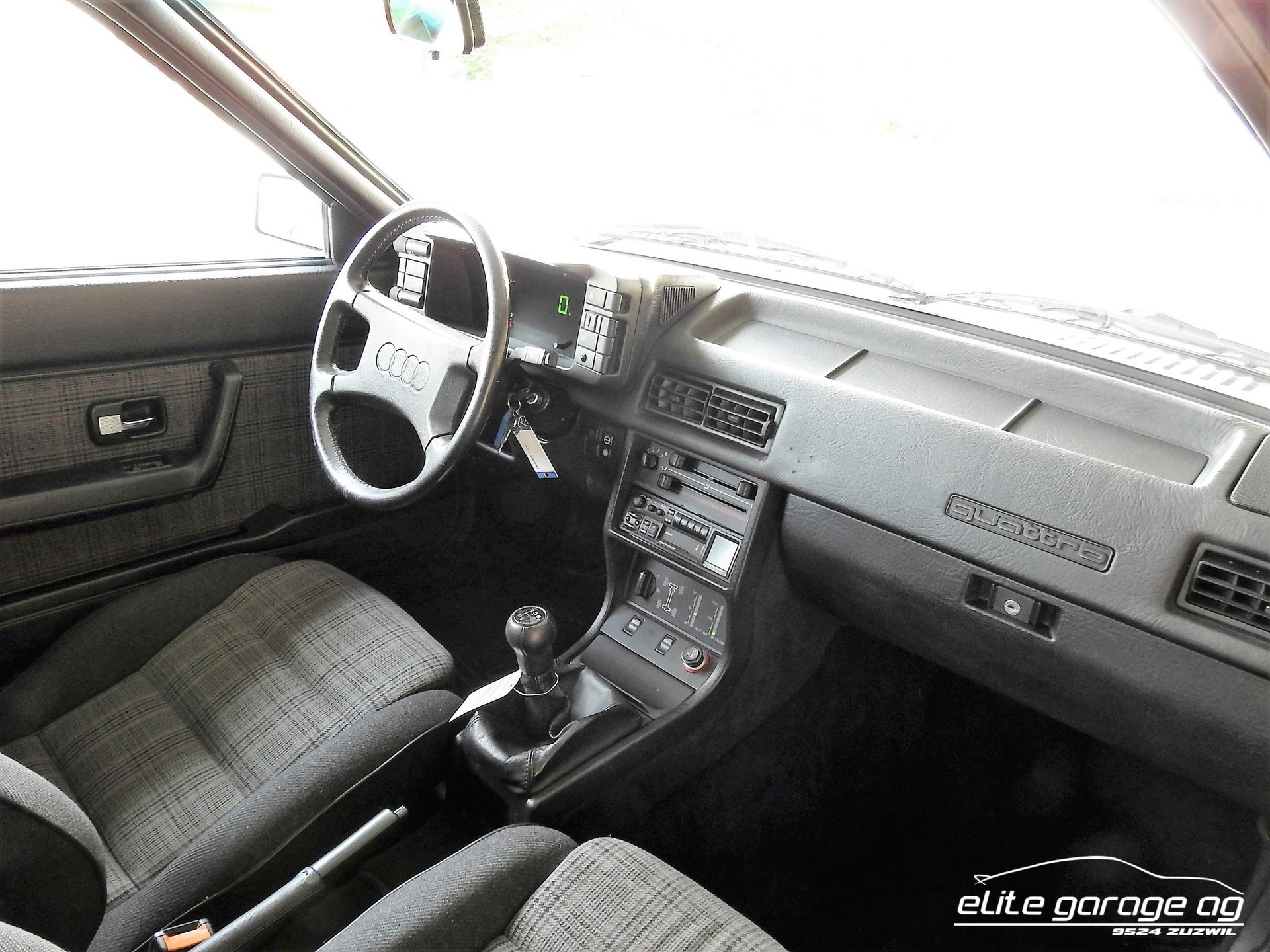 AUDI quattro Turbo-image-8