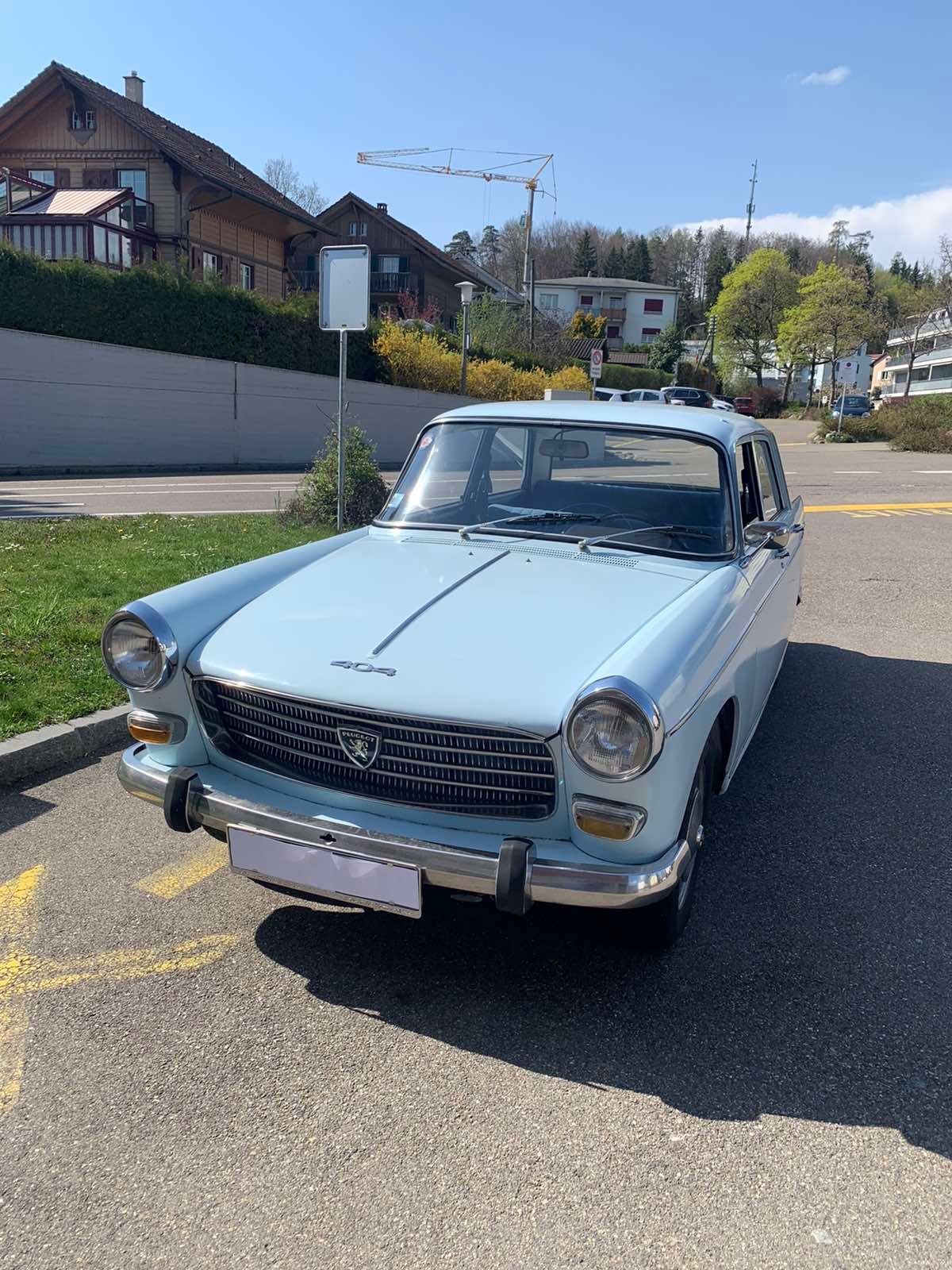 PEUGEOT 404-image-0
