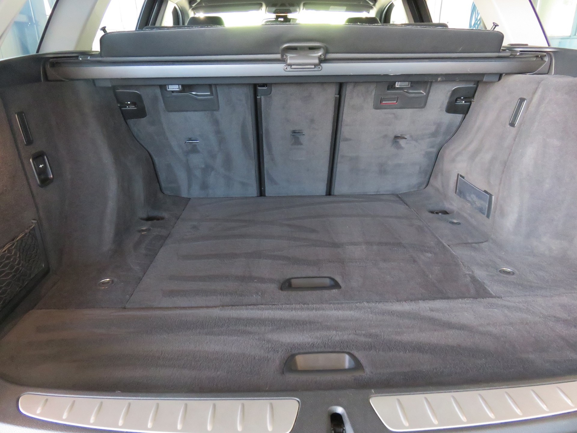 BMW 320i Touring Steptronic-image-11