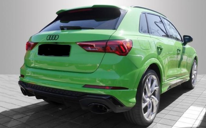AUDI RS Q3 2.5 TFSI quattro S tronic-image-1