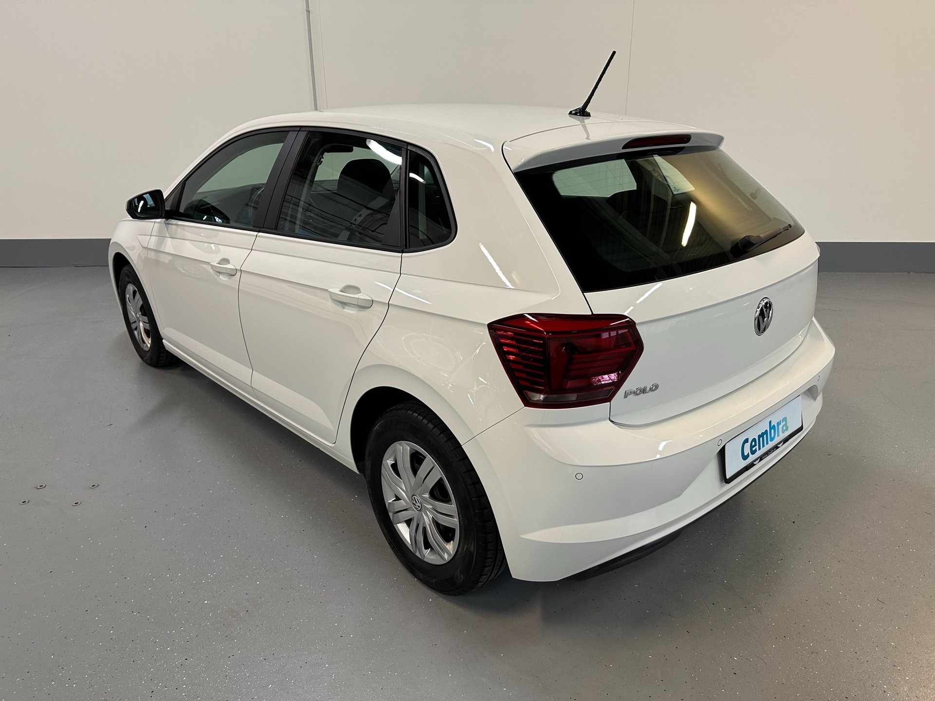 VW Polo 1.0 BMT Trendline-image-11