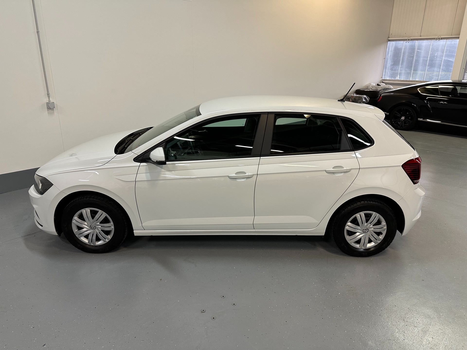 VW Polo 1.0 BMT Trendline-image-16