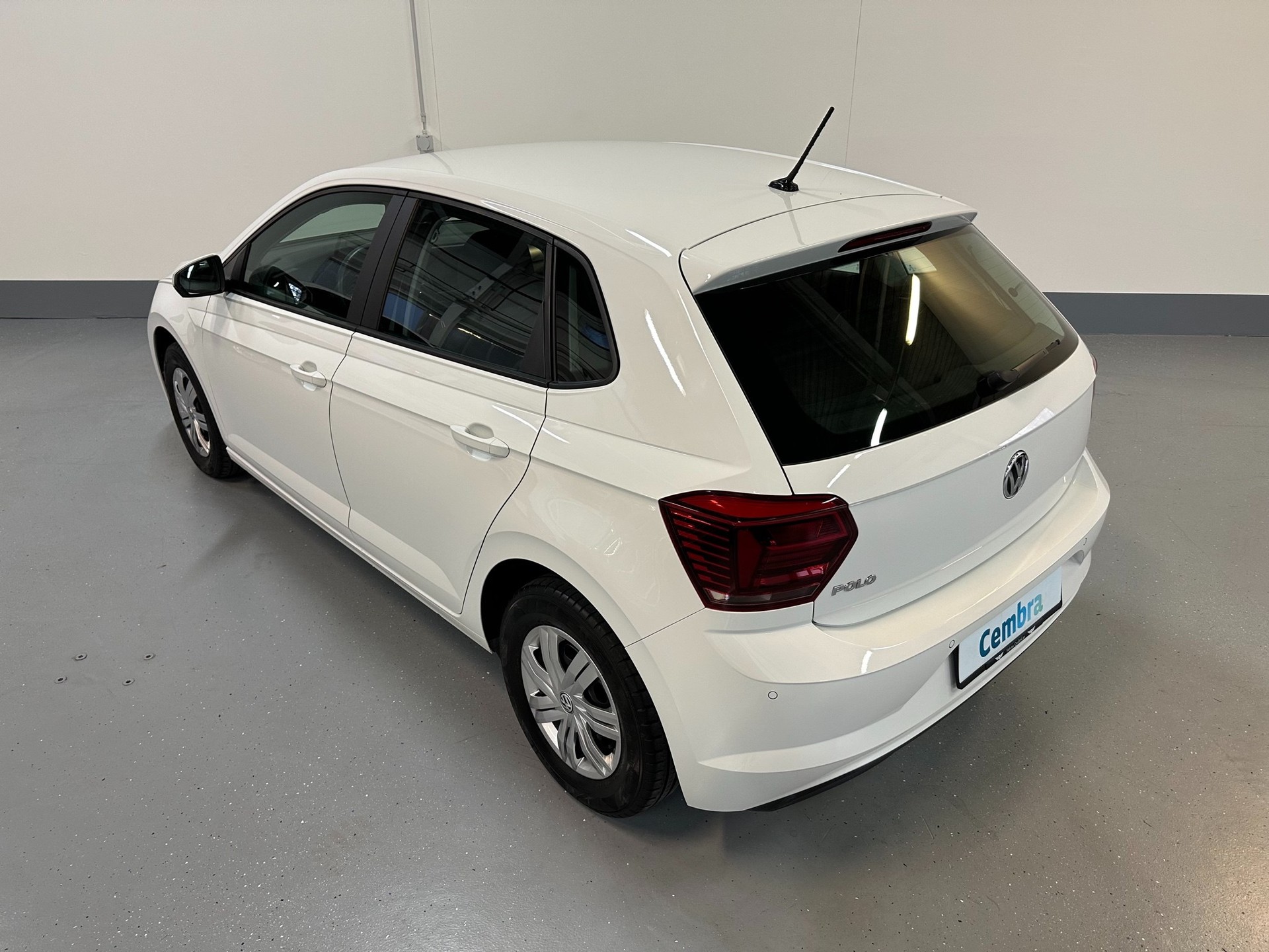 VW Polo 1.0 BMT Trendline-image-12