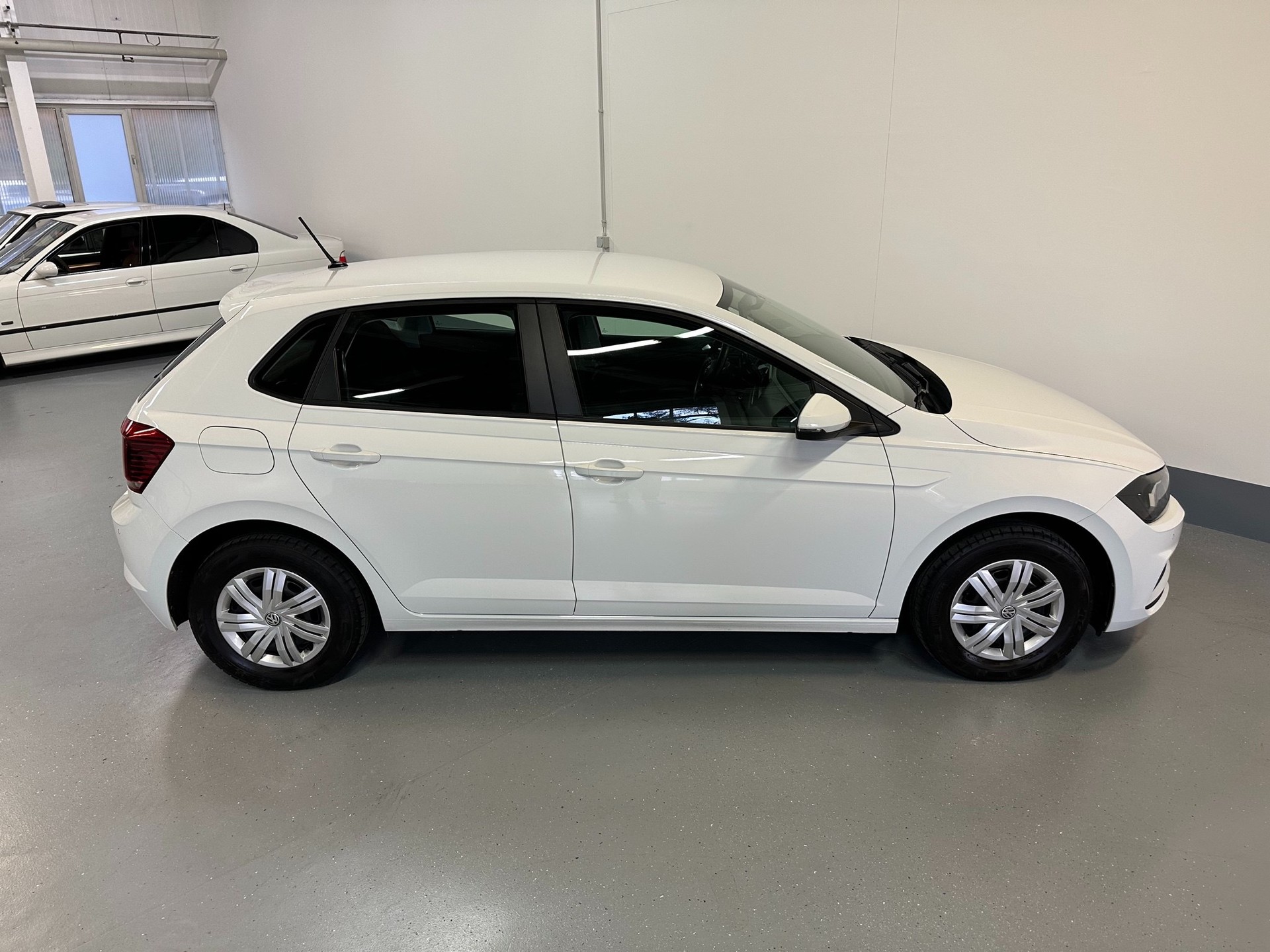 VW Polo 1.0 BMT Trendline-image-18