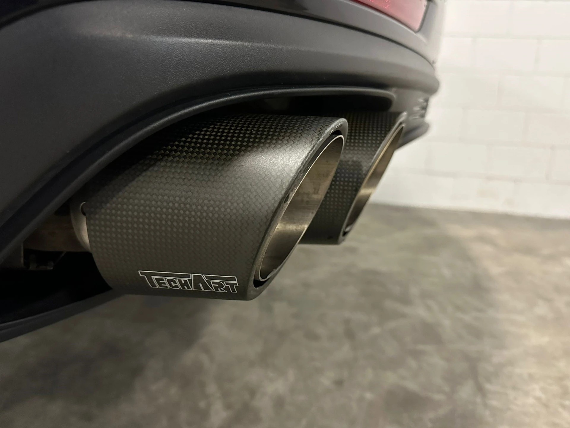 PORSCHE Panamera Turbo PDK Traumausstattung mit TECHART-Umbau 640 PS / 900 NM-showroom-element-3