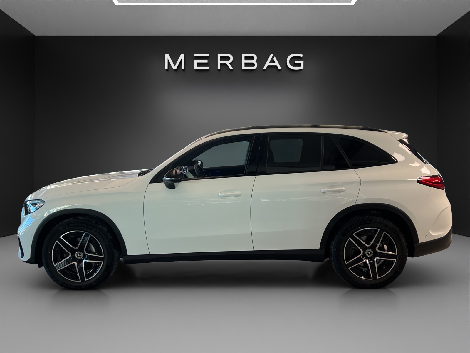 MERCEDES-BENZ GLC 200 4Matic 9G-Tronic-image-1