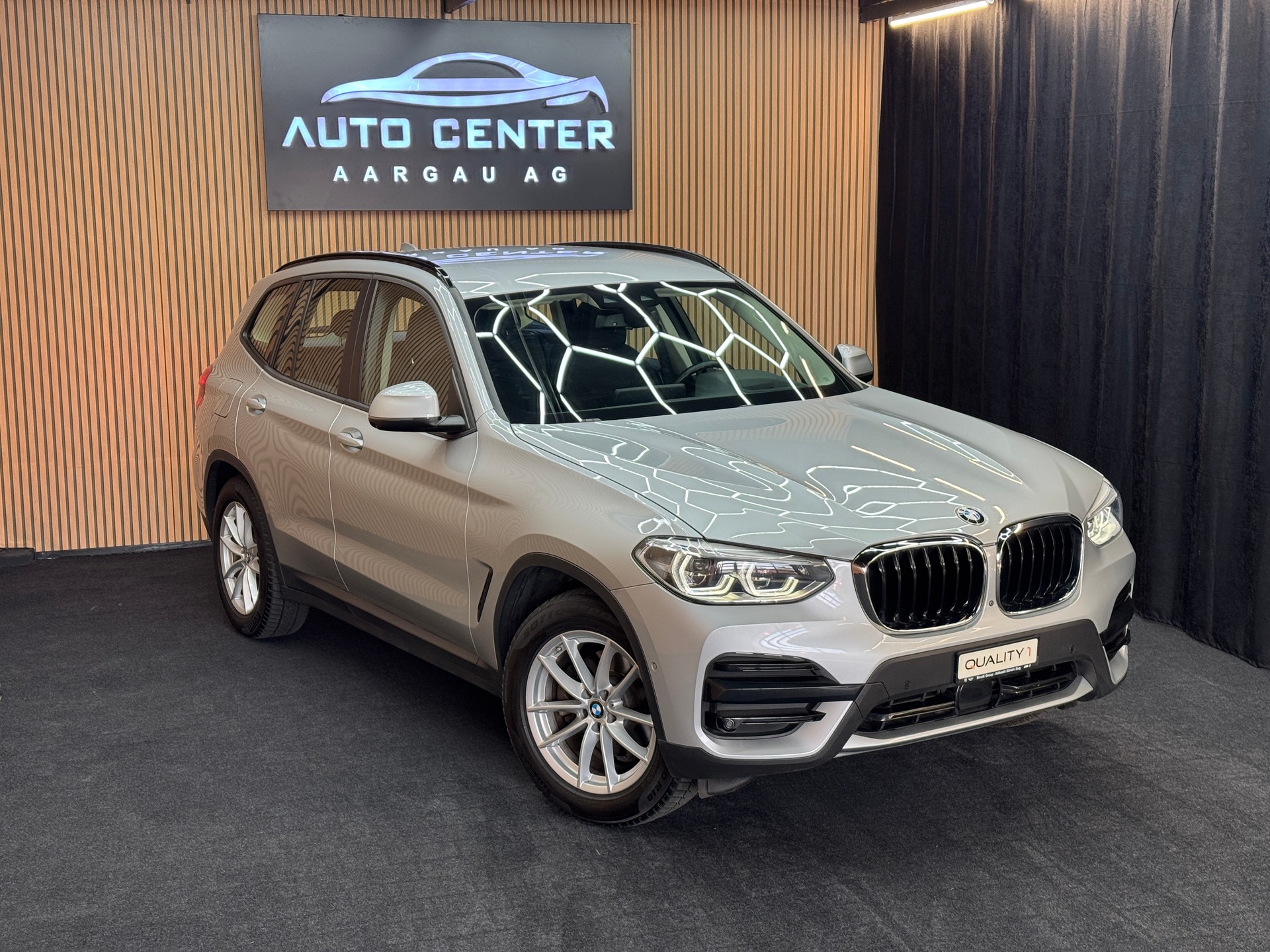 BMW X3 xDrive 20d Luxury Line Steptronic *Ab CHF 297.-/ Monat*-image-0