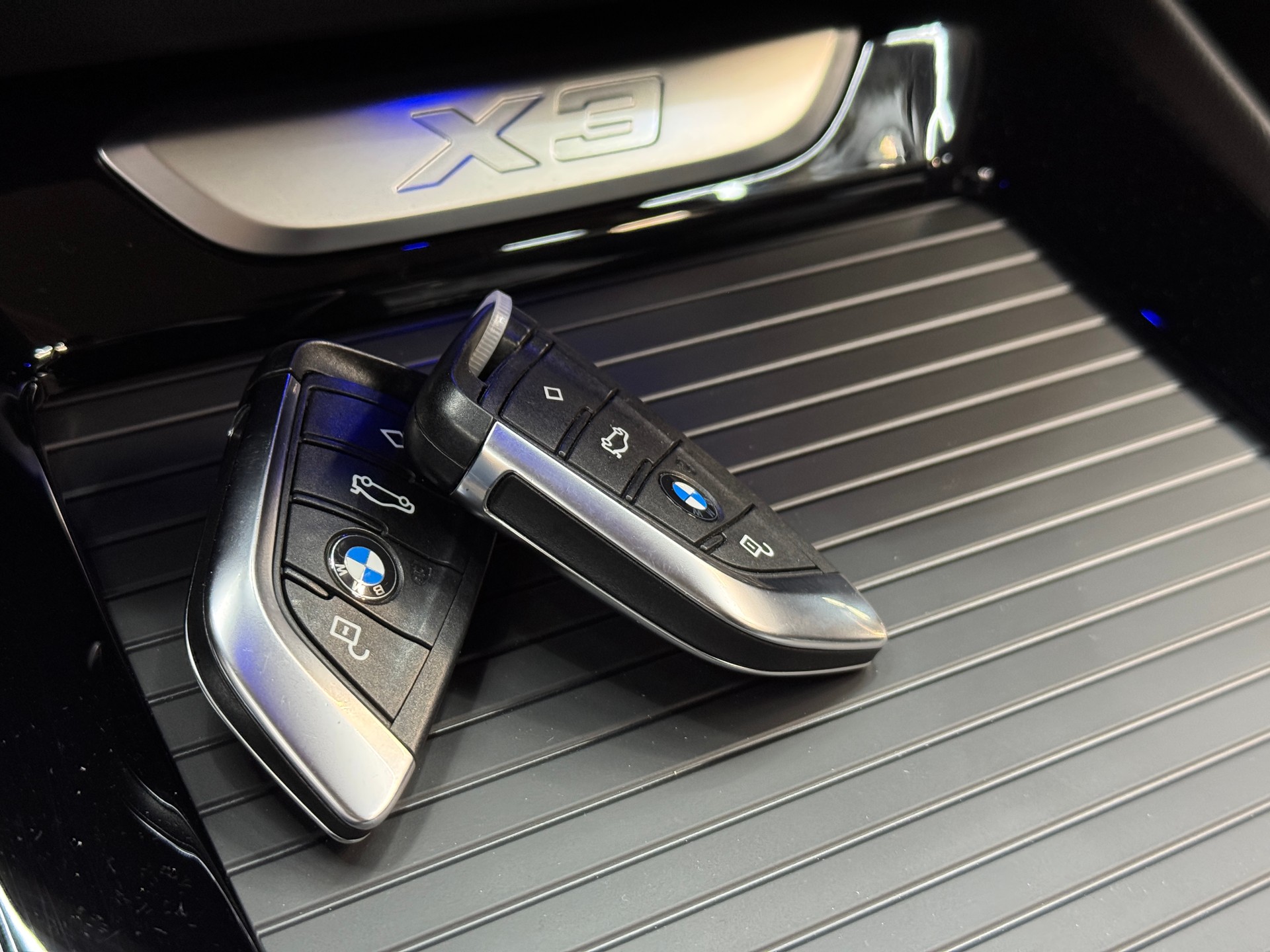 BMW X3 xDrive 20d Luxury Line Steptronic *Ab CHF 297.-/ Monat*-image-16