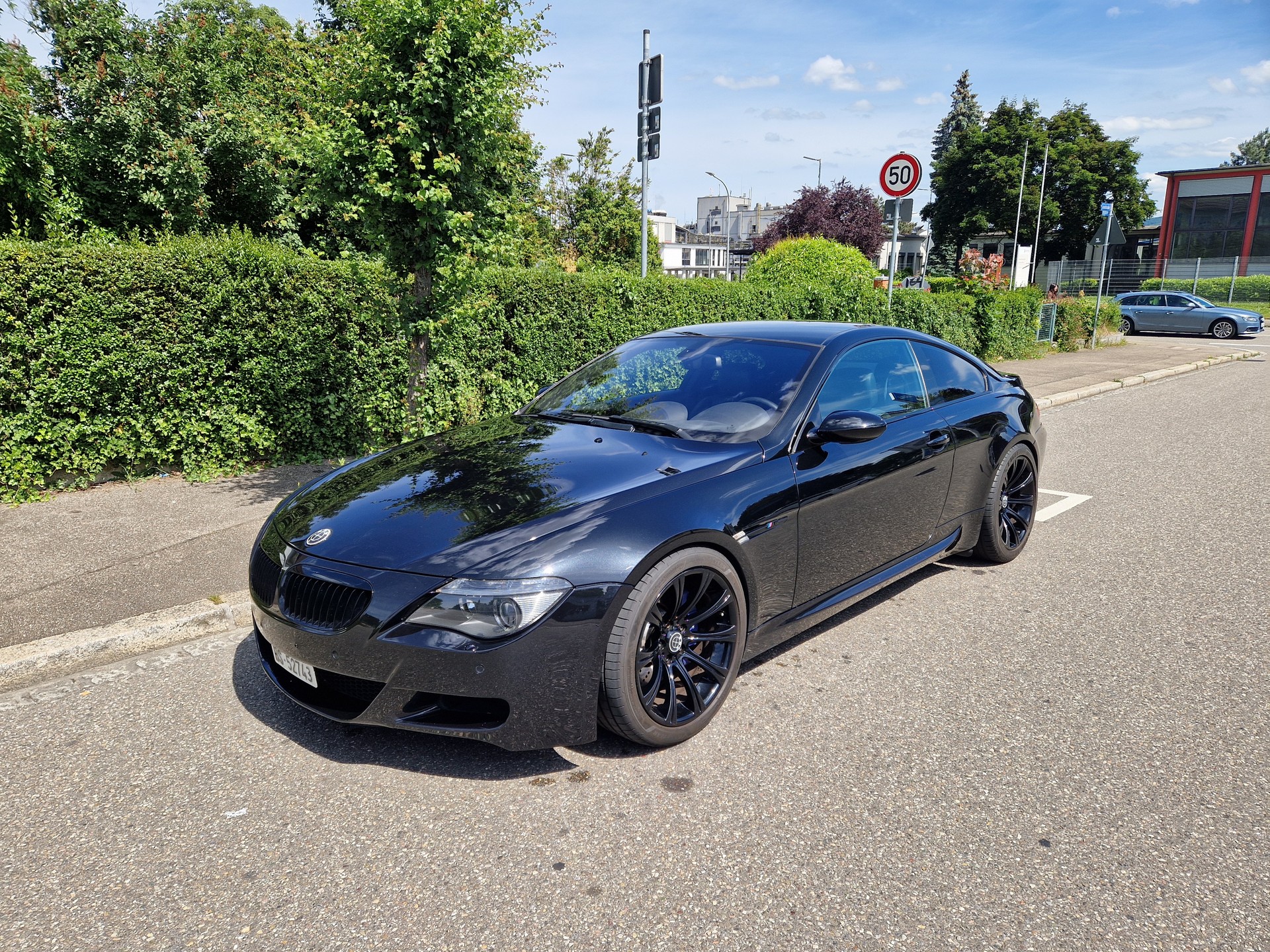 BMW M6-image-4