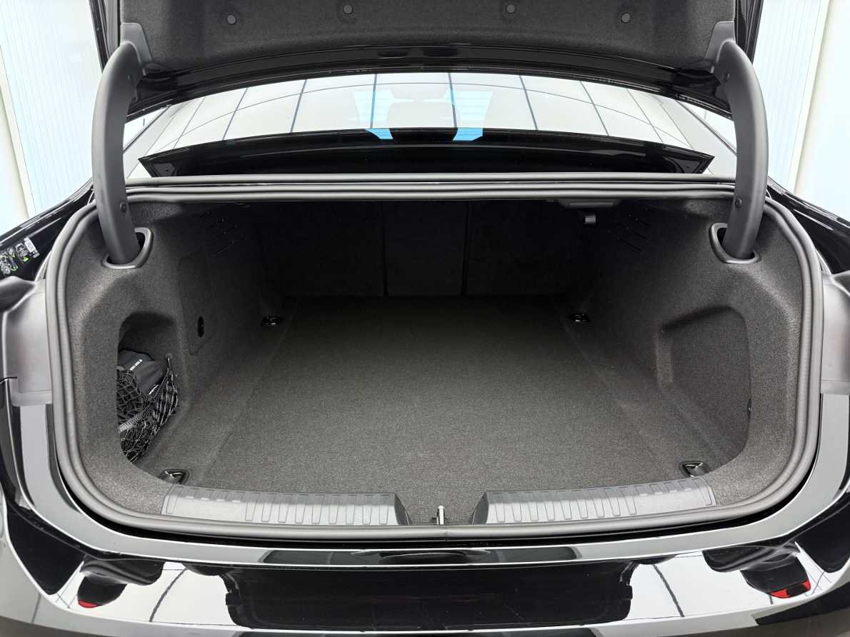 AUDI A6 Limousine TDI quattro 150 kW S tronic-image-18