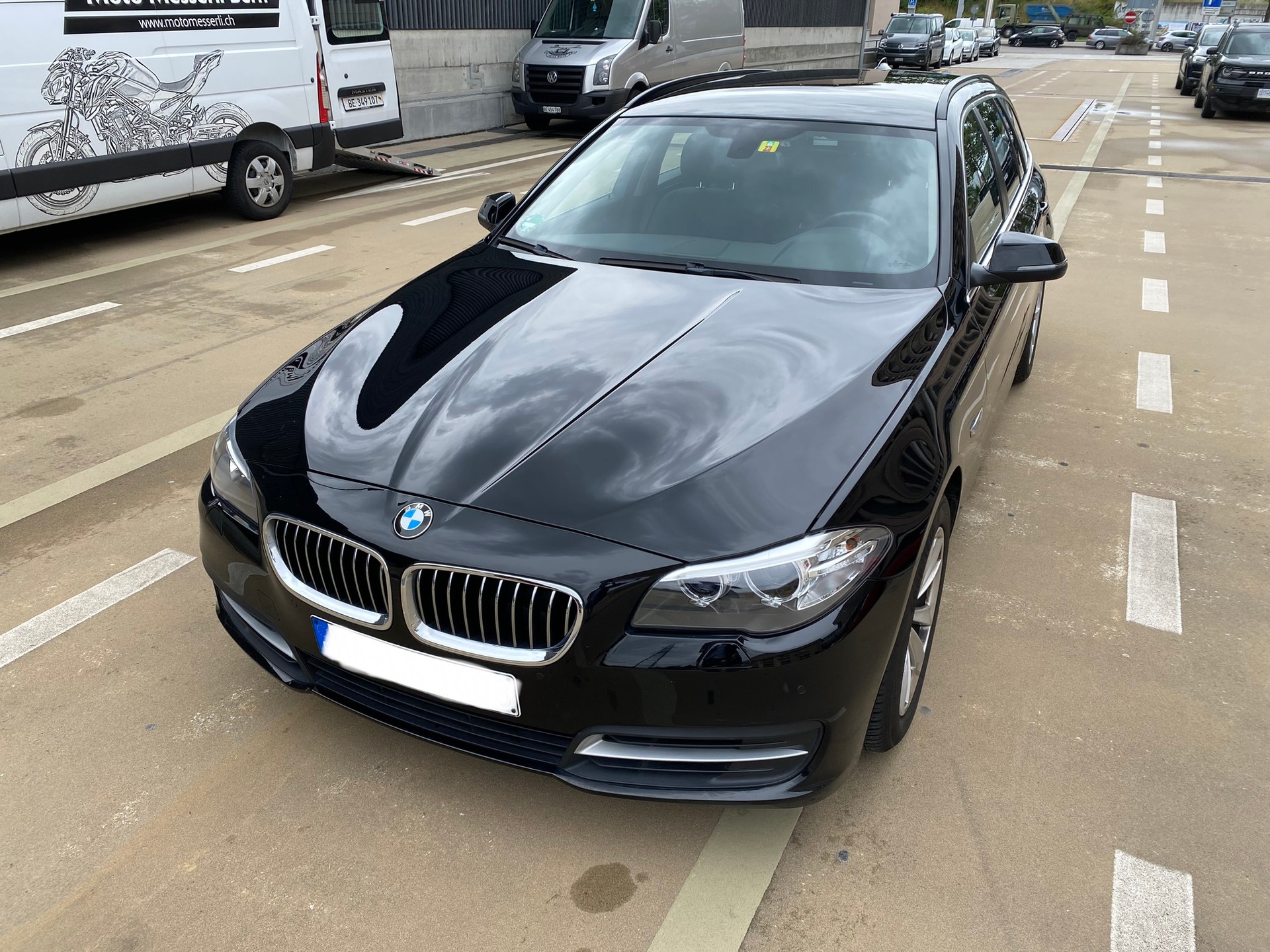 BMW 520d Steptronic-image-1