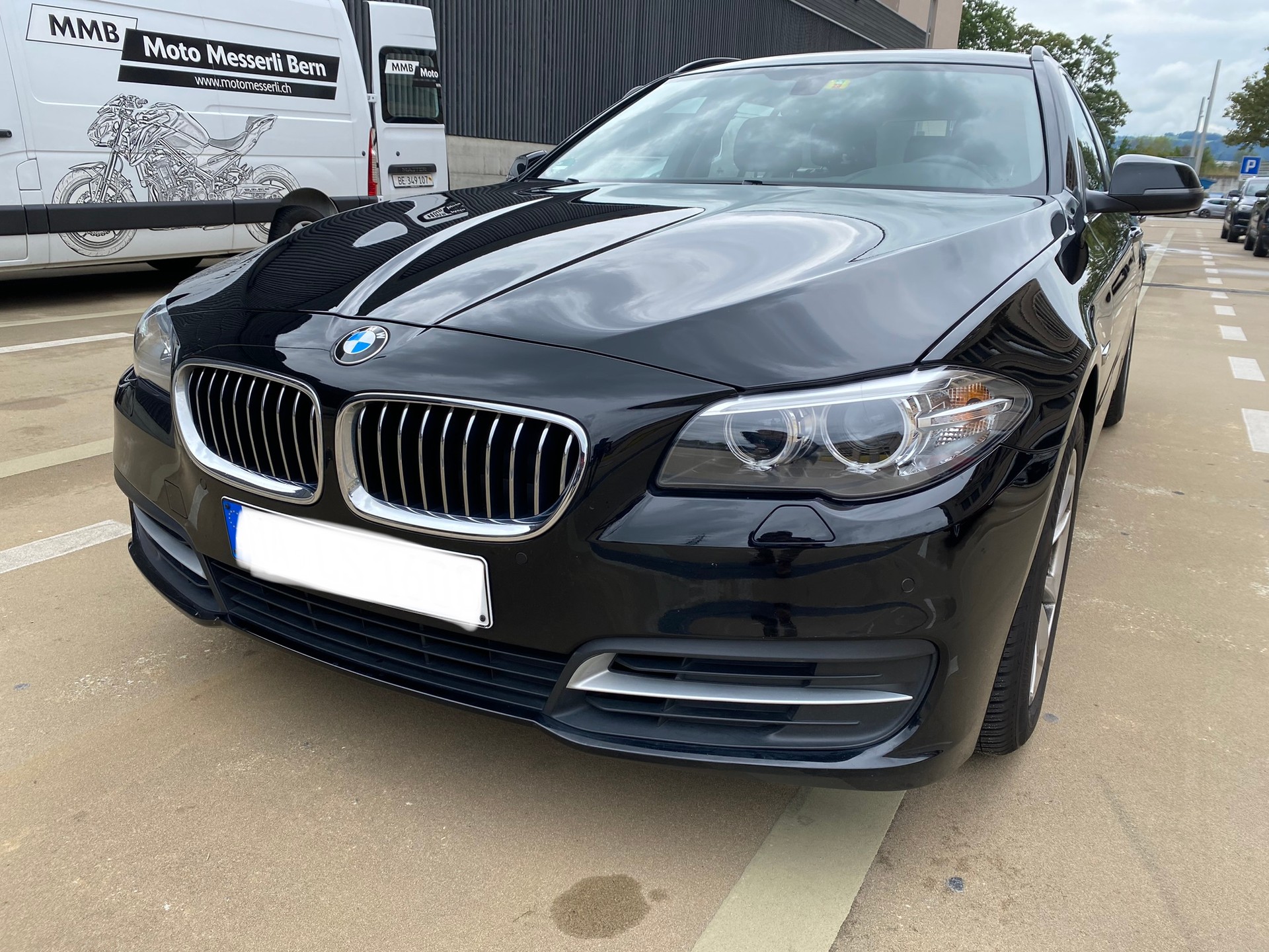 BMW 520d Steptronic-image-4
