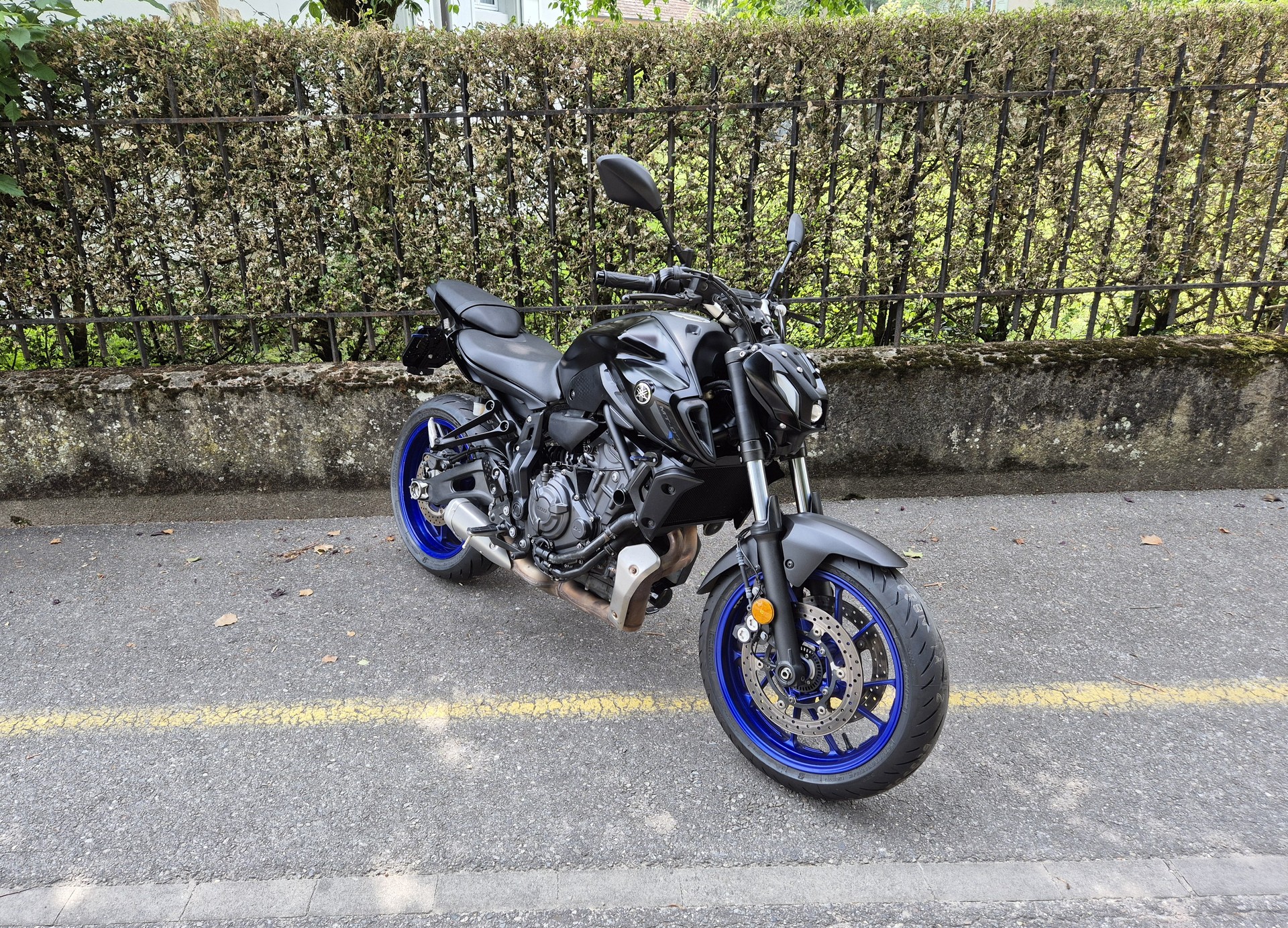 YAMAHA MT-07 (35KW)-showroom-element-2