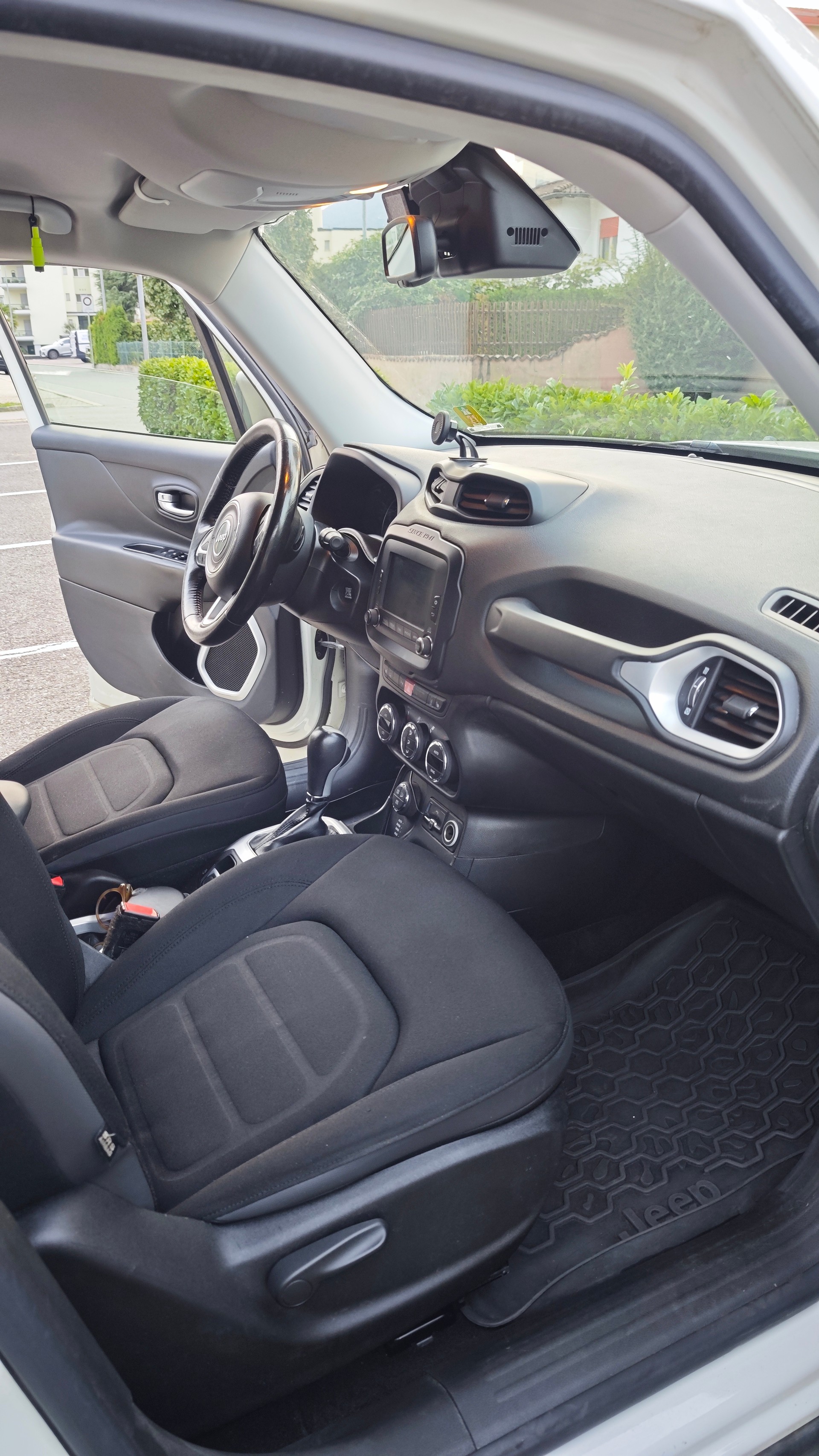 JEEP Renegade 2.0 CRD Limited AWD + Low Range 9ATX-image-5