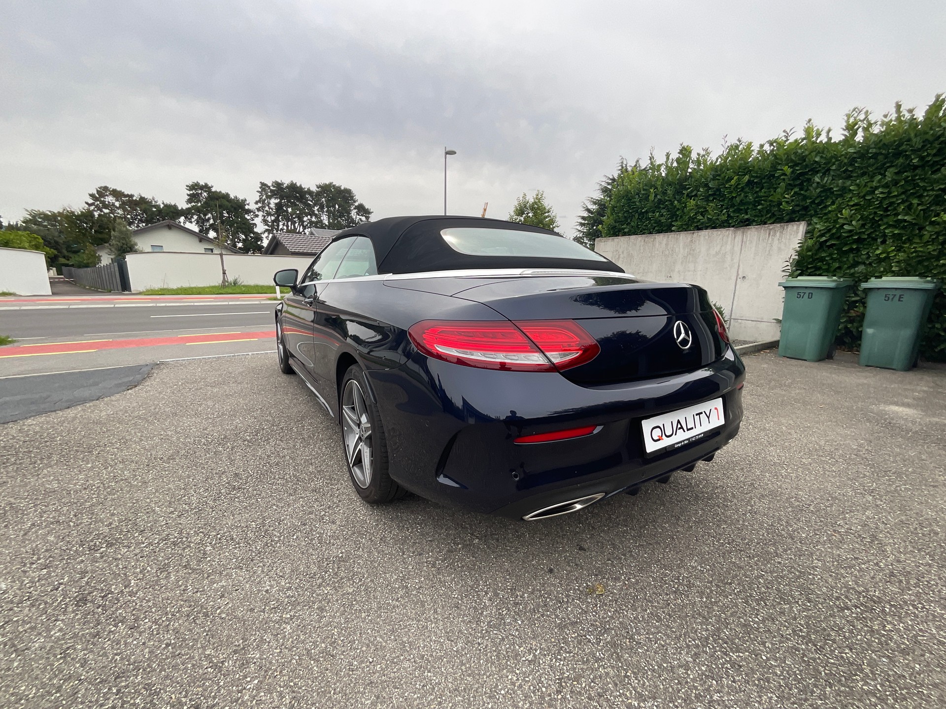 MERCEDES-BENZ C 200 Cabriolet AMG Line 4Matic 9G-Tronic-image-4