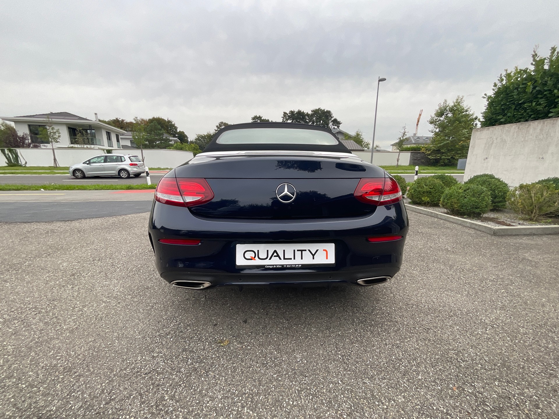MERCEDES-BENZ C 200 Cabriolet AMG Line 4Matic 9G-Tronic-image-3