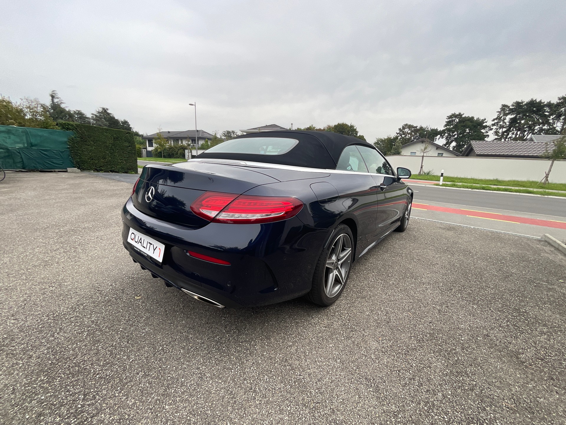 MERCEDES-BENZ C 200 Cabriolet AMG Line 4Matic 9G-Tronic-image-5