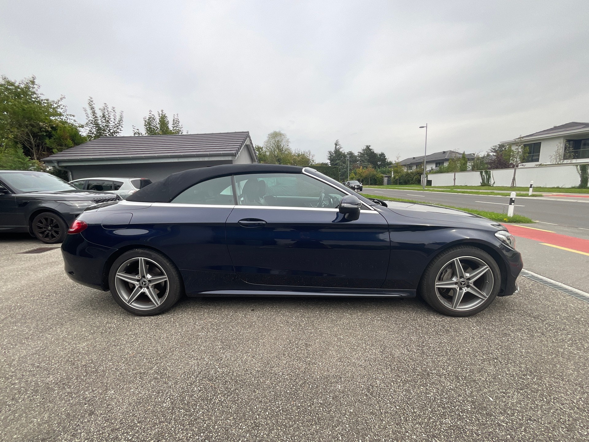 MERCEDES-BENZ C 200 Cabriolet AMG Line 4Matic 9G-Tronic-image-6