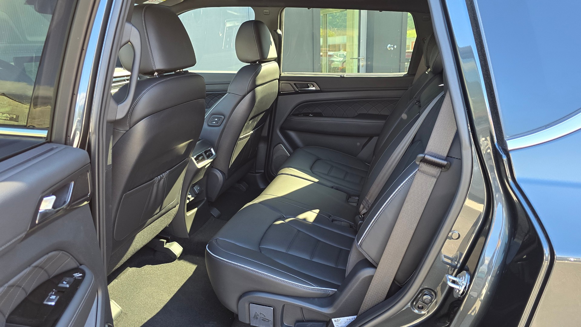KGM-SsangYong Rexton 2.2 7P Titanium4WD-image-3