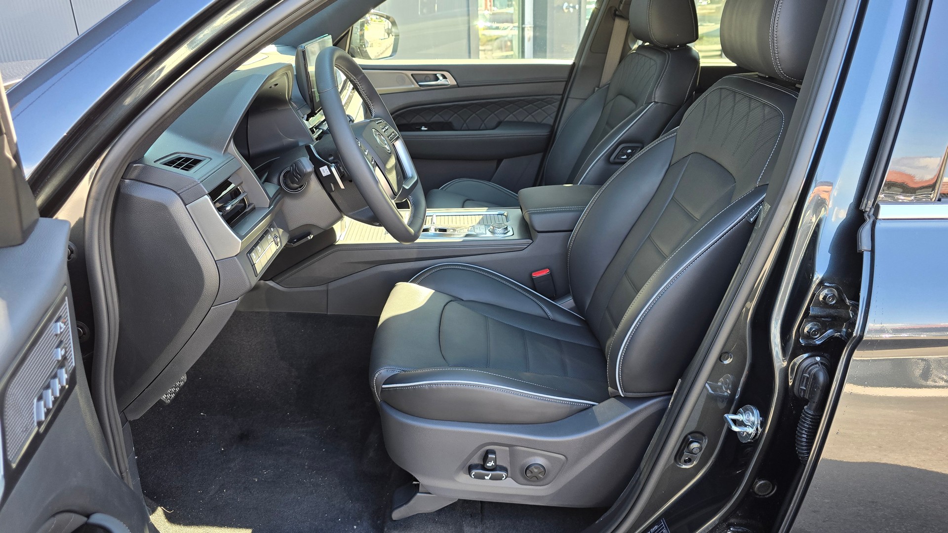 KGM-SsangYong Rexton 2.2 7P Titanium4WD-image-2