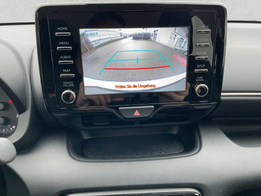 TOYOTA Yaris 1.5 VVT-i HSD Comfort-image-11