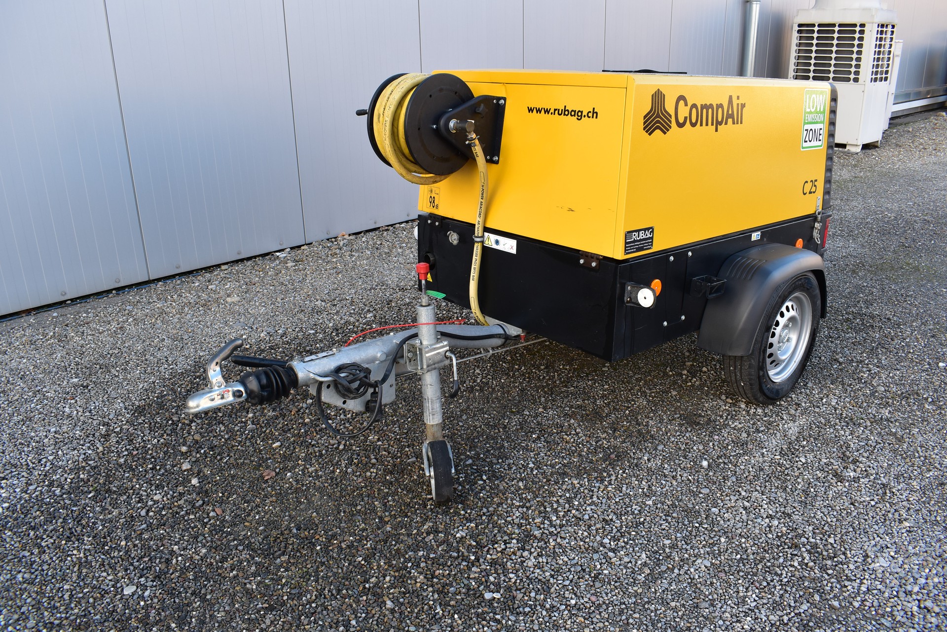 AGADOS Gardner Denver Anhänger Kompressor 18.9kW-image-0