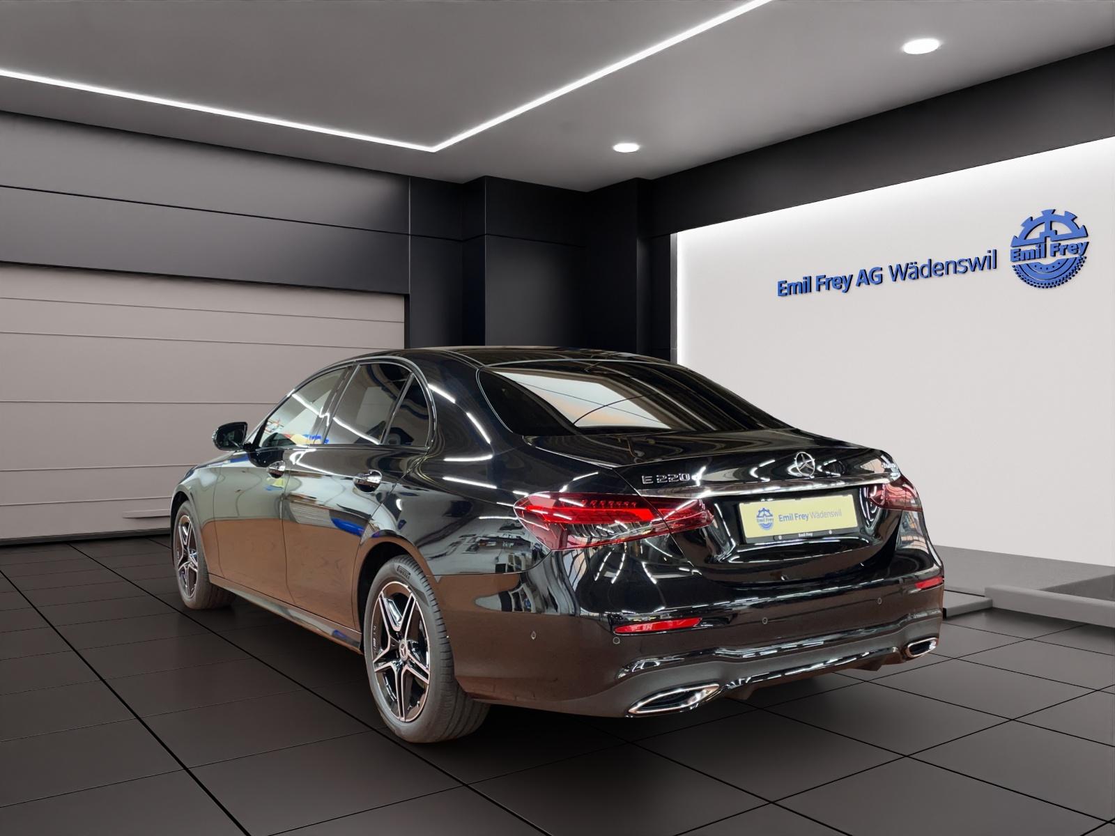 MERCEDES-BENZ E 220 d 4MATIC Swiss Star Limousine AMG Line-image-3