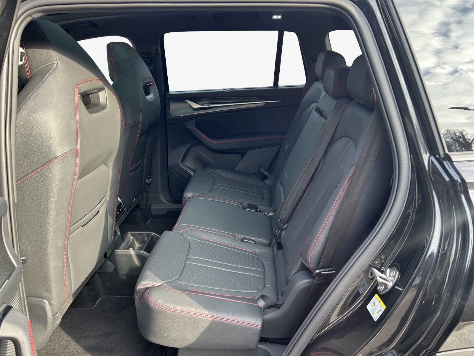 SKODA Kodiaq 2.0 TSI RS 4x4-image-11