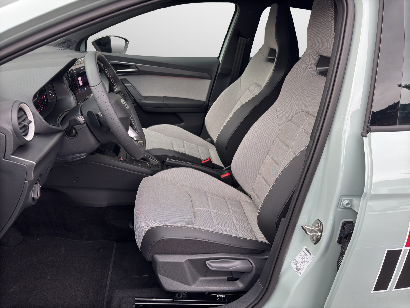 SEAT Ibiza 1.0 TSI 115 Move FR DSG-image-4