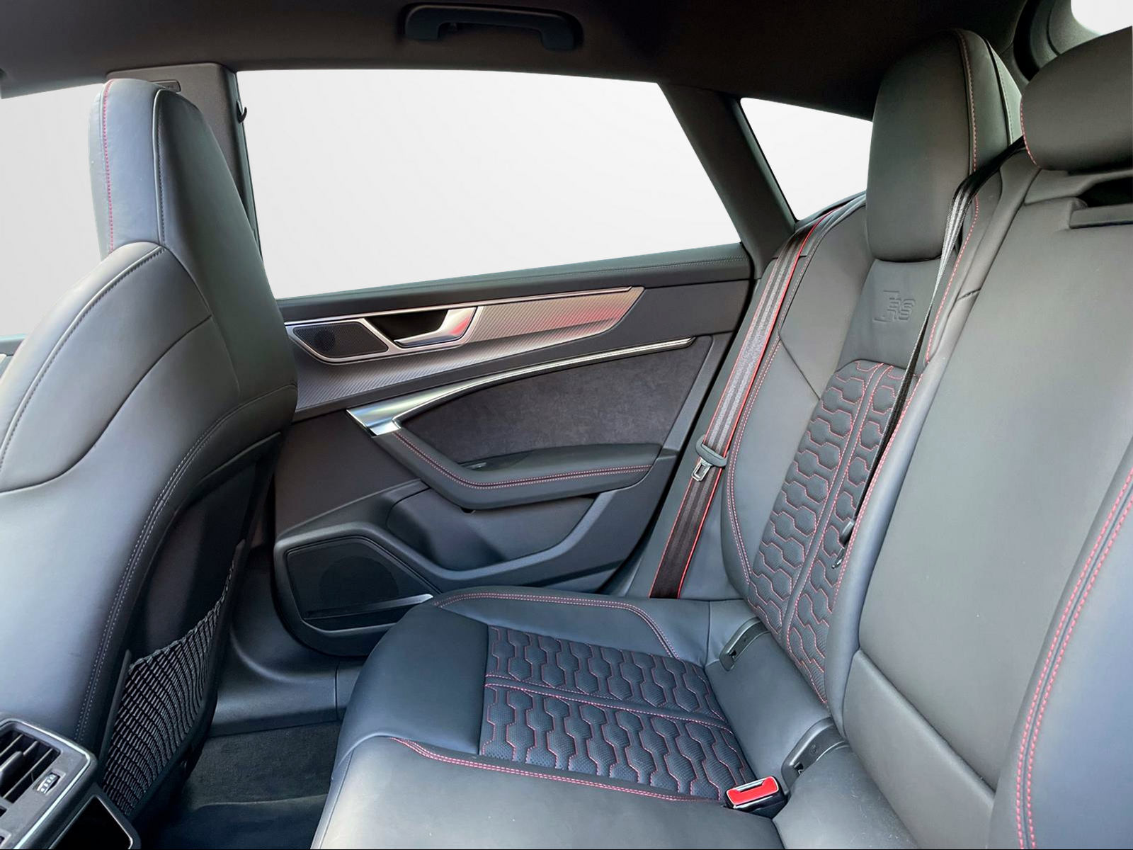 AUDI RS7 Sportback MHEV-image-9
