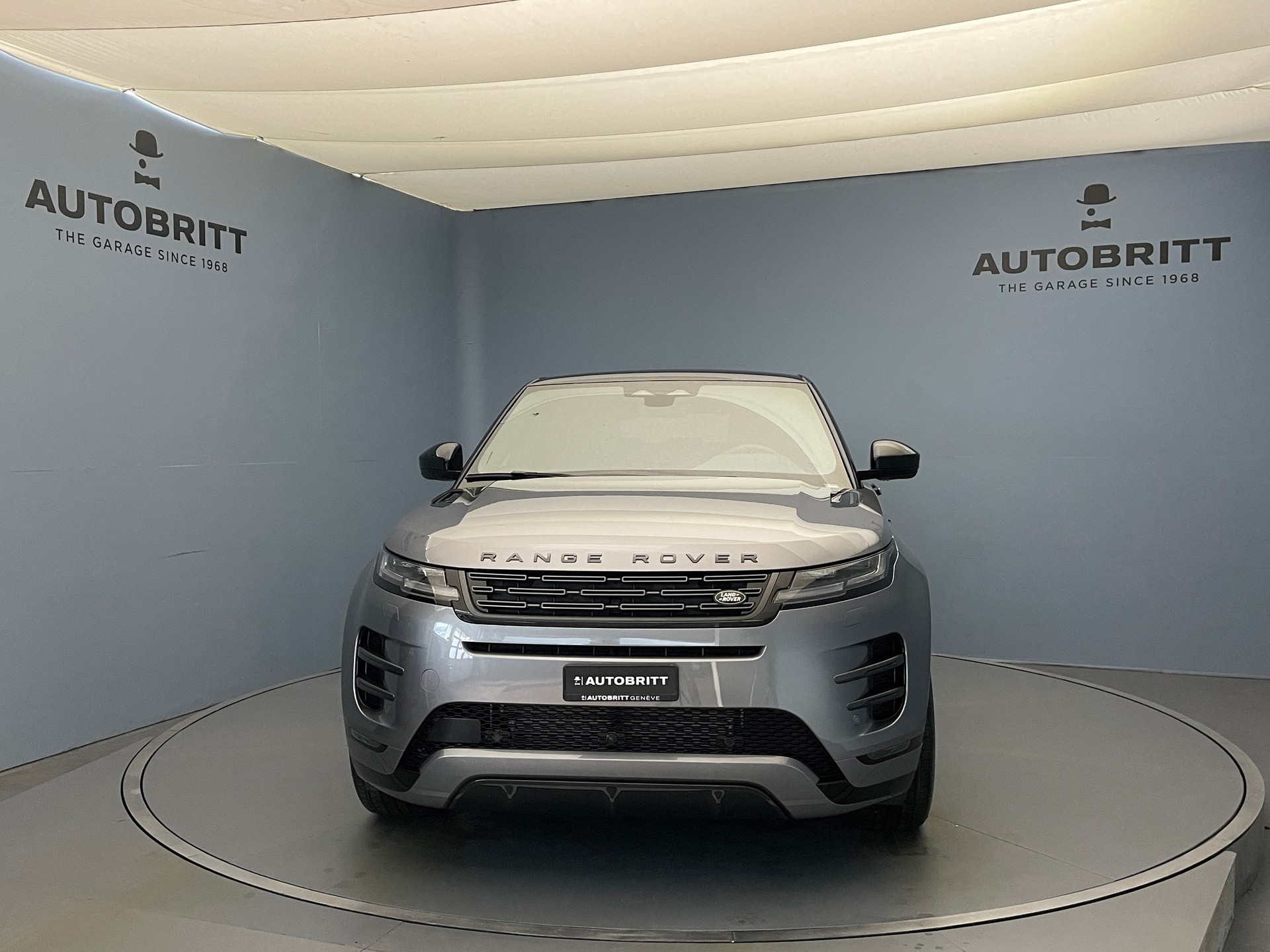 LAND ROVER Range Rover Evoque 1.5 T 270e Dynamic SE-image-1