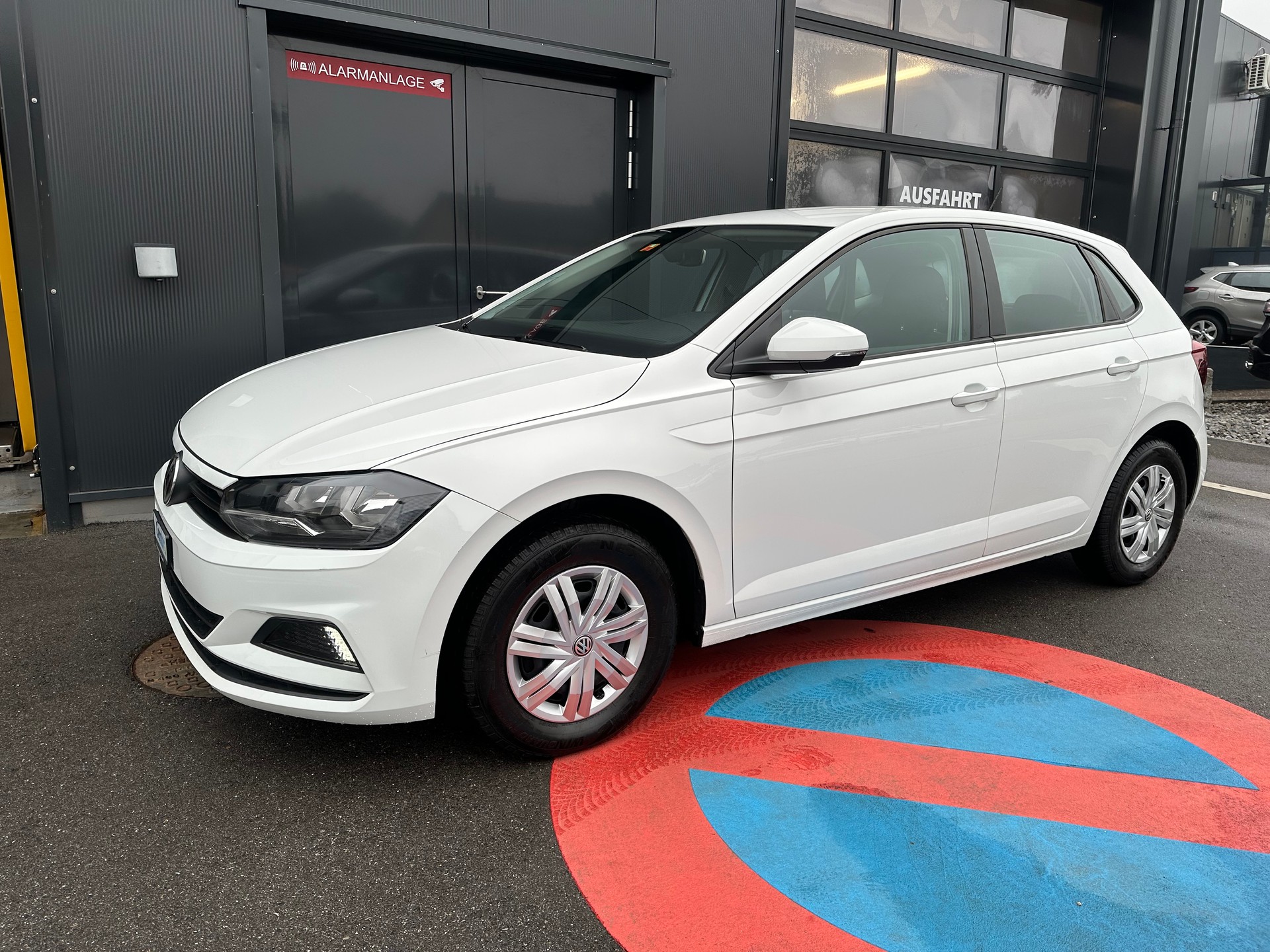 VW Polo 1.0 BMT Trendline-image-2