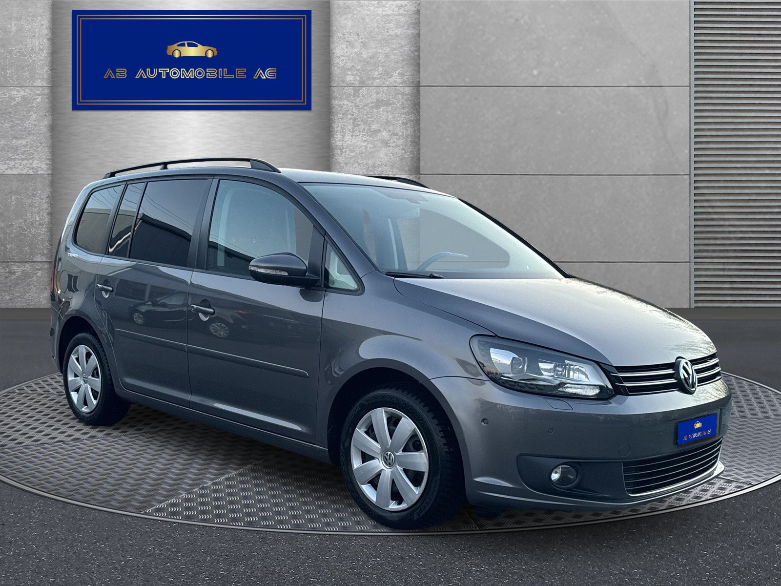 VW Touran 1.4 TSI Comfortline DSG-image-2