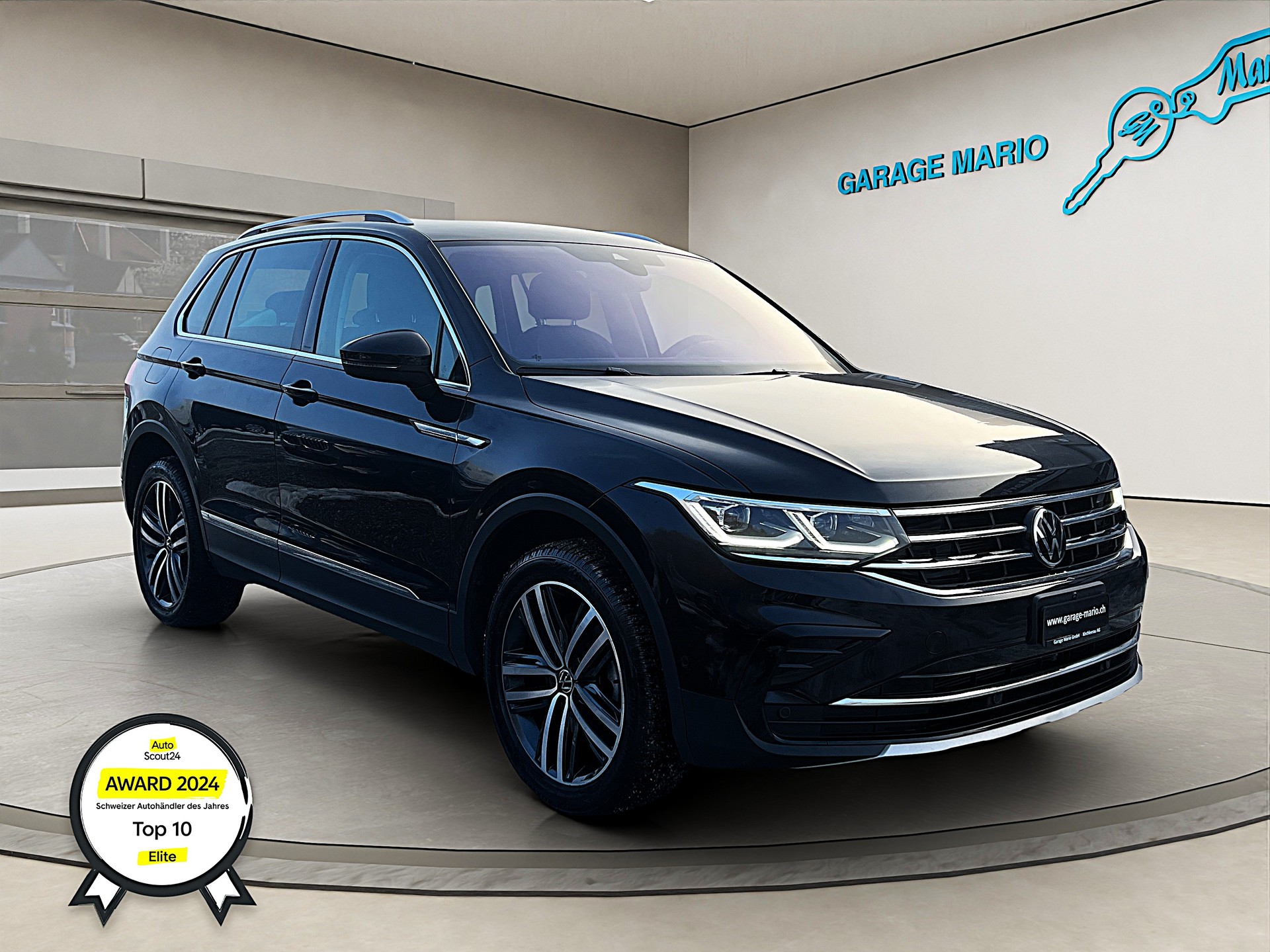VW Tiguan 2.0 TDI SCR *Vollleder * Elegance * 4Motion DSG