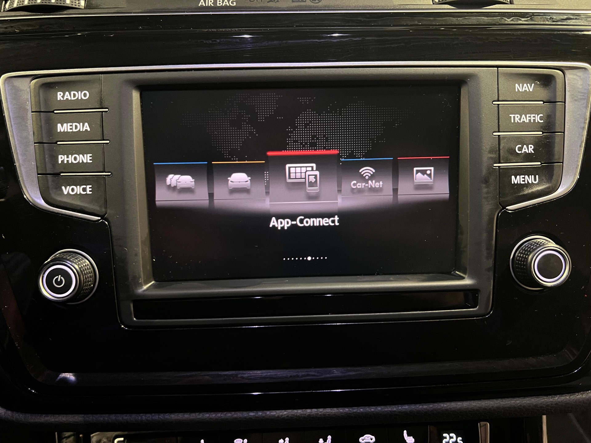 VW Touran 1.4 TSI BlueMotion Technology Highline DSG-image-19