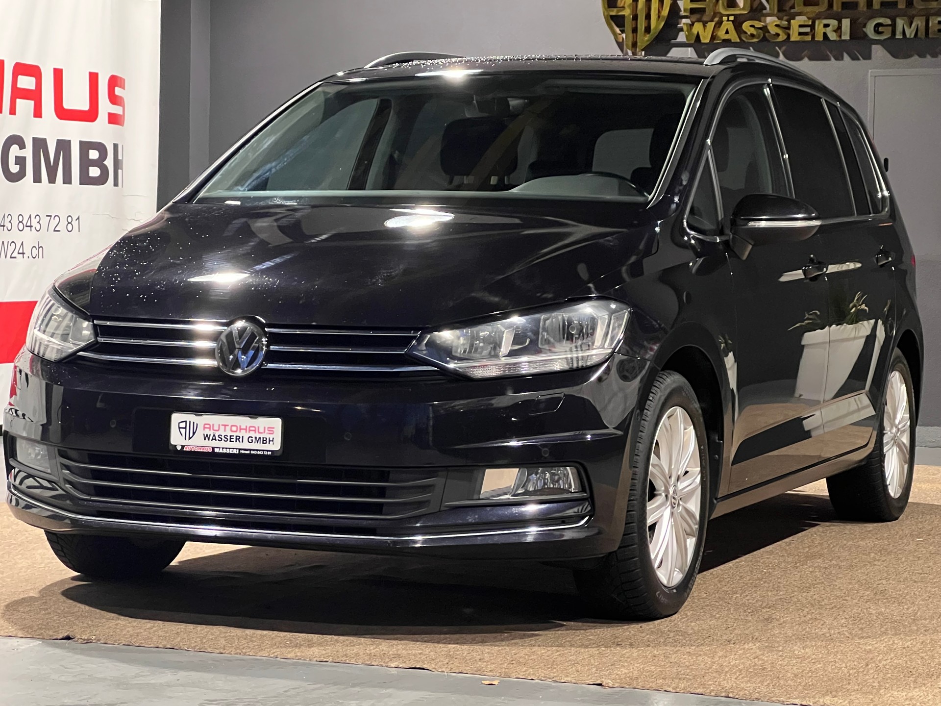 VW Touran 1.4 TSI BlueMotion Technology Highline DSG-image-7