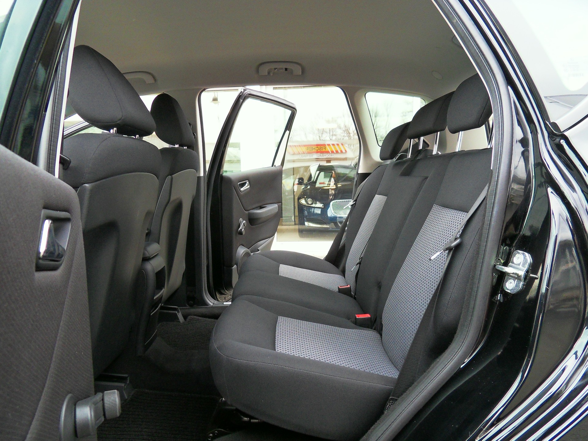 MERCEDES-BENZ A 150 Elégance Edition A-image-11