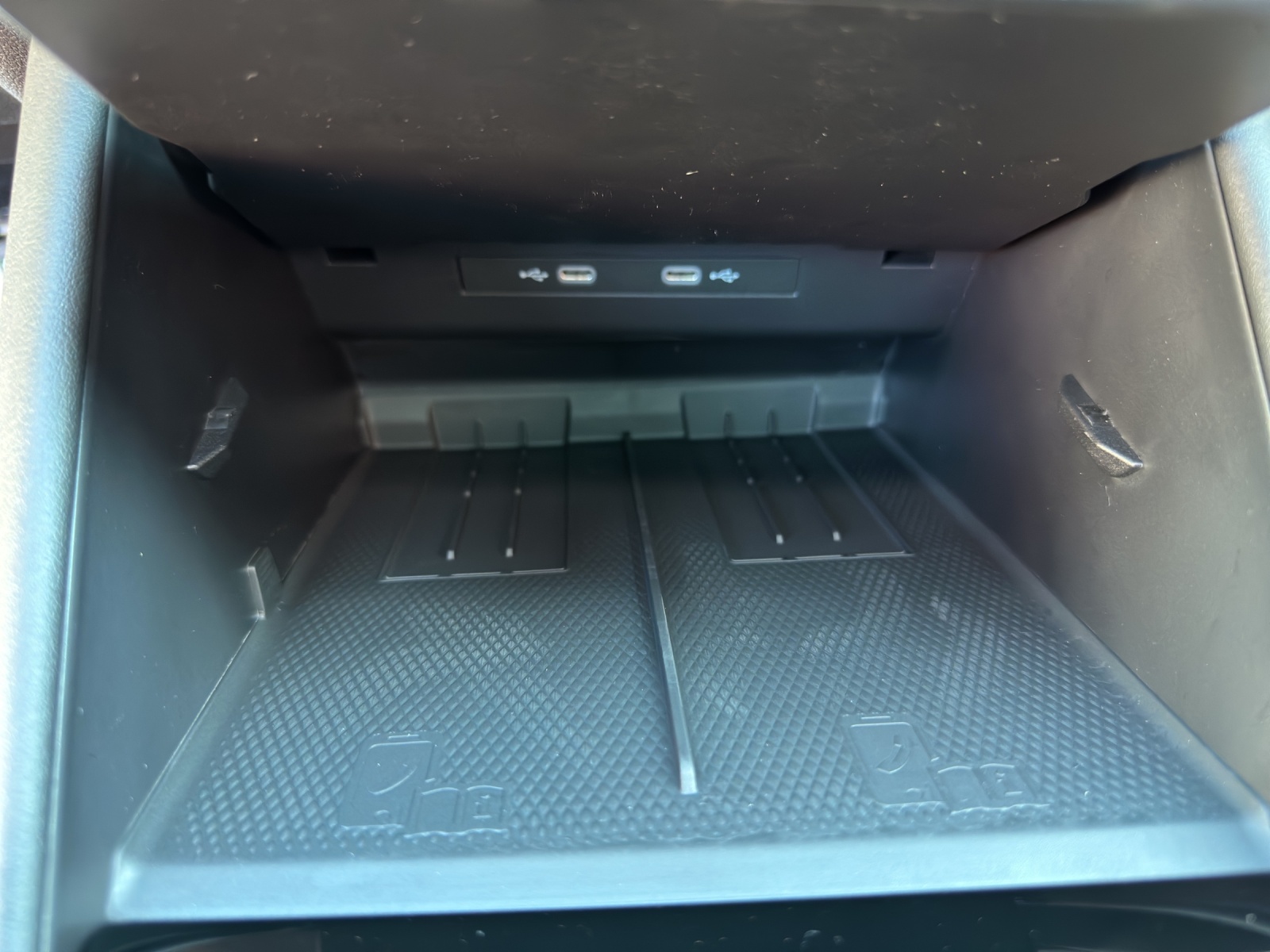 VW Tiguan 2.0 TSI DSG R-Line 4Motion-image-17