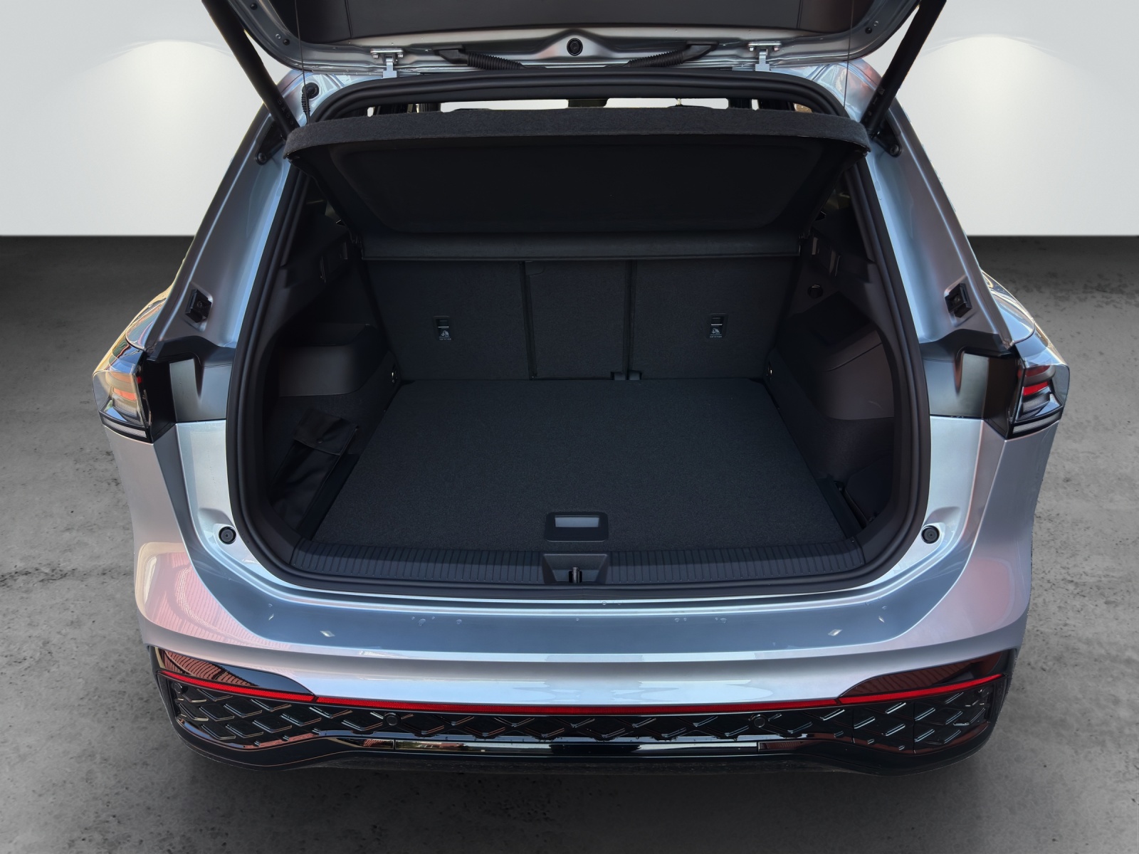 VW Tiguan 2.0 TSI DSG R-Line 4Motion-image-8