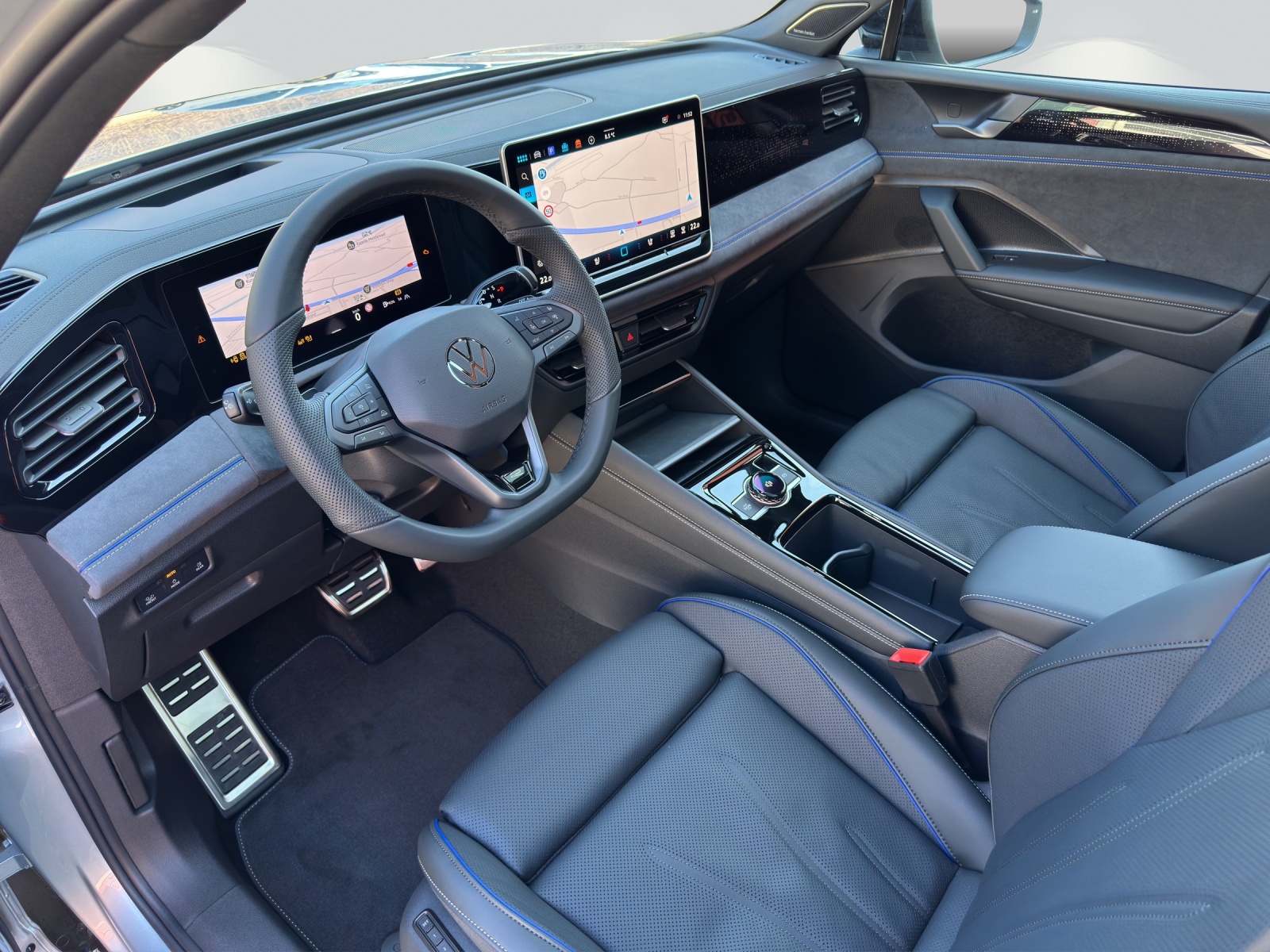 VW Tiguan 2.0 TSI DSG R-Line 4Motion-image-5